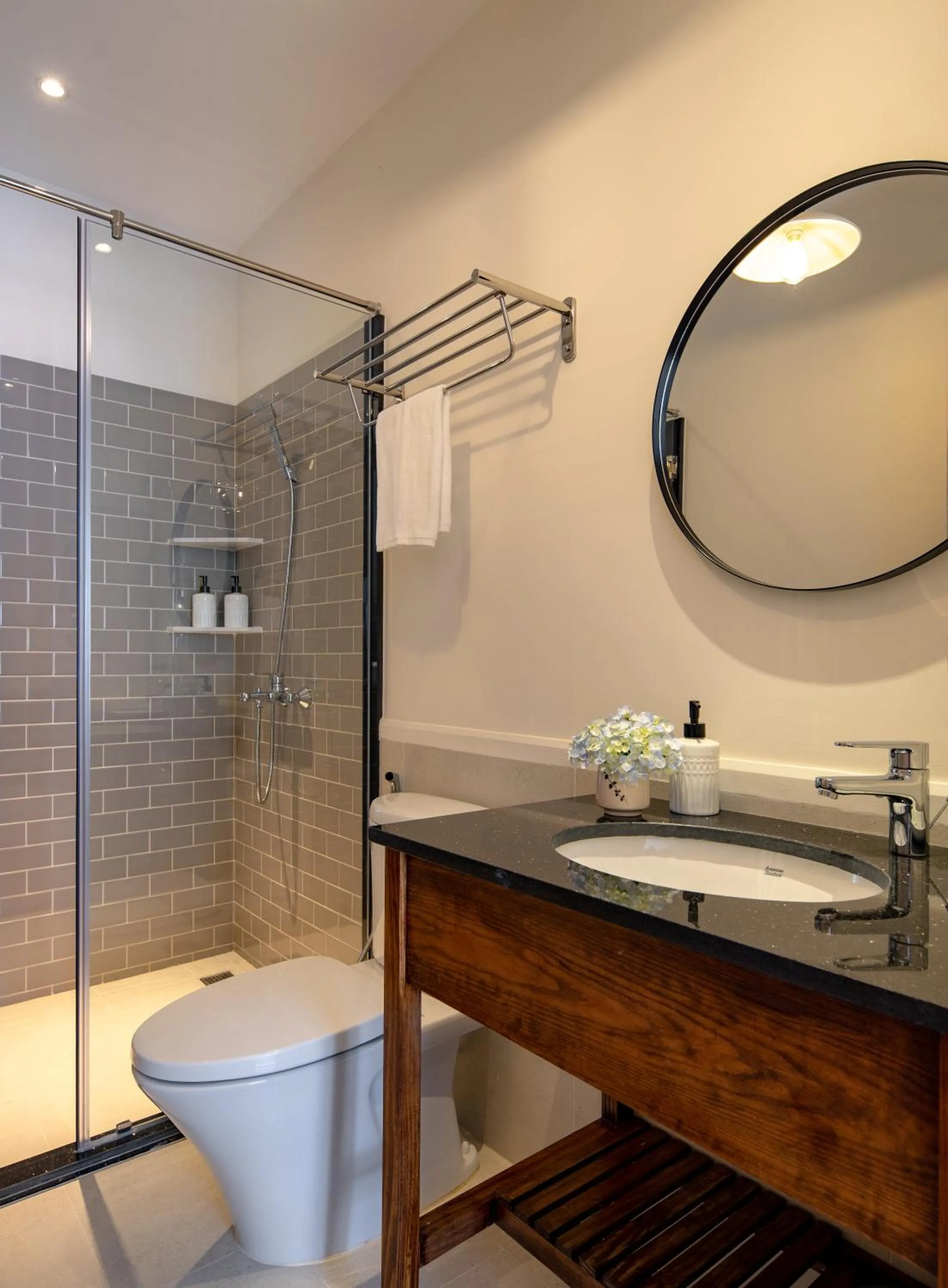 Bathroom in La Em Boutique Villa