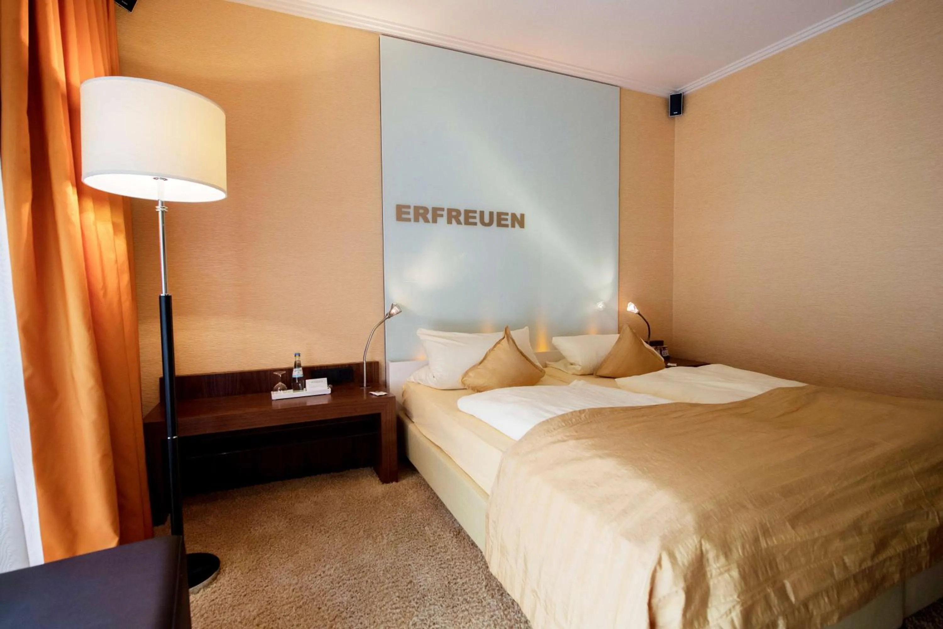 Bedroom, Bed in Atrium Hotel Mainz
