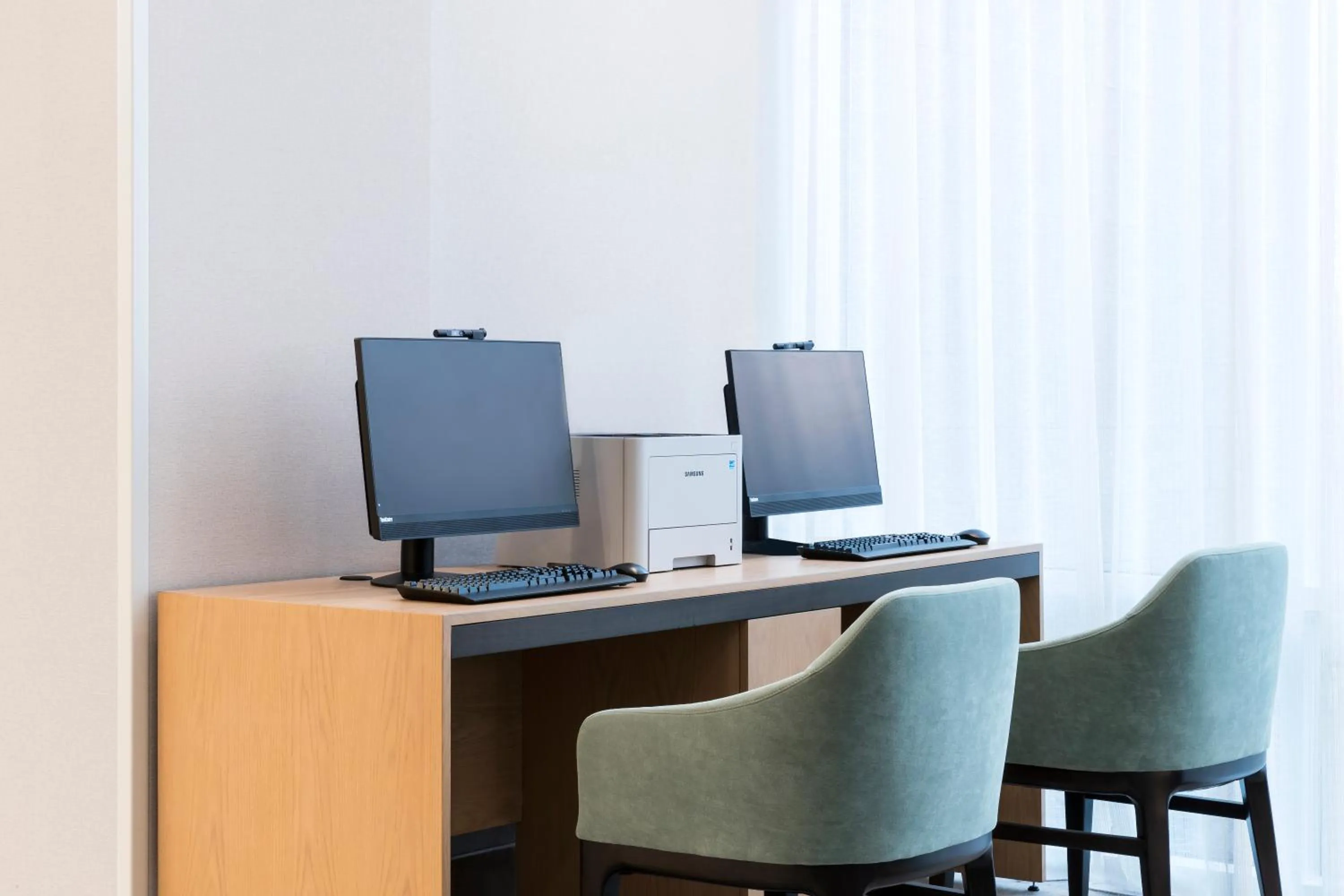 Business facilities in Hyatt Place Tempe Phoenix University