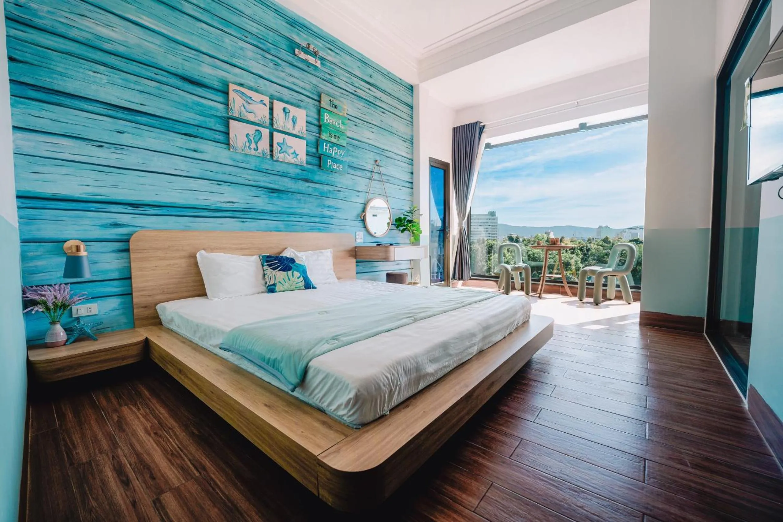 Bed in Blossom Sea Homestay Quy Nhơn