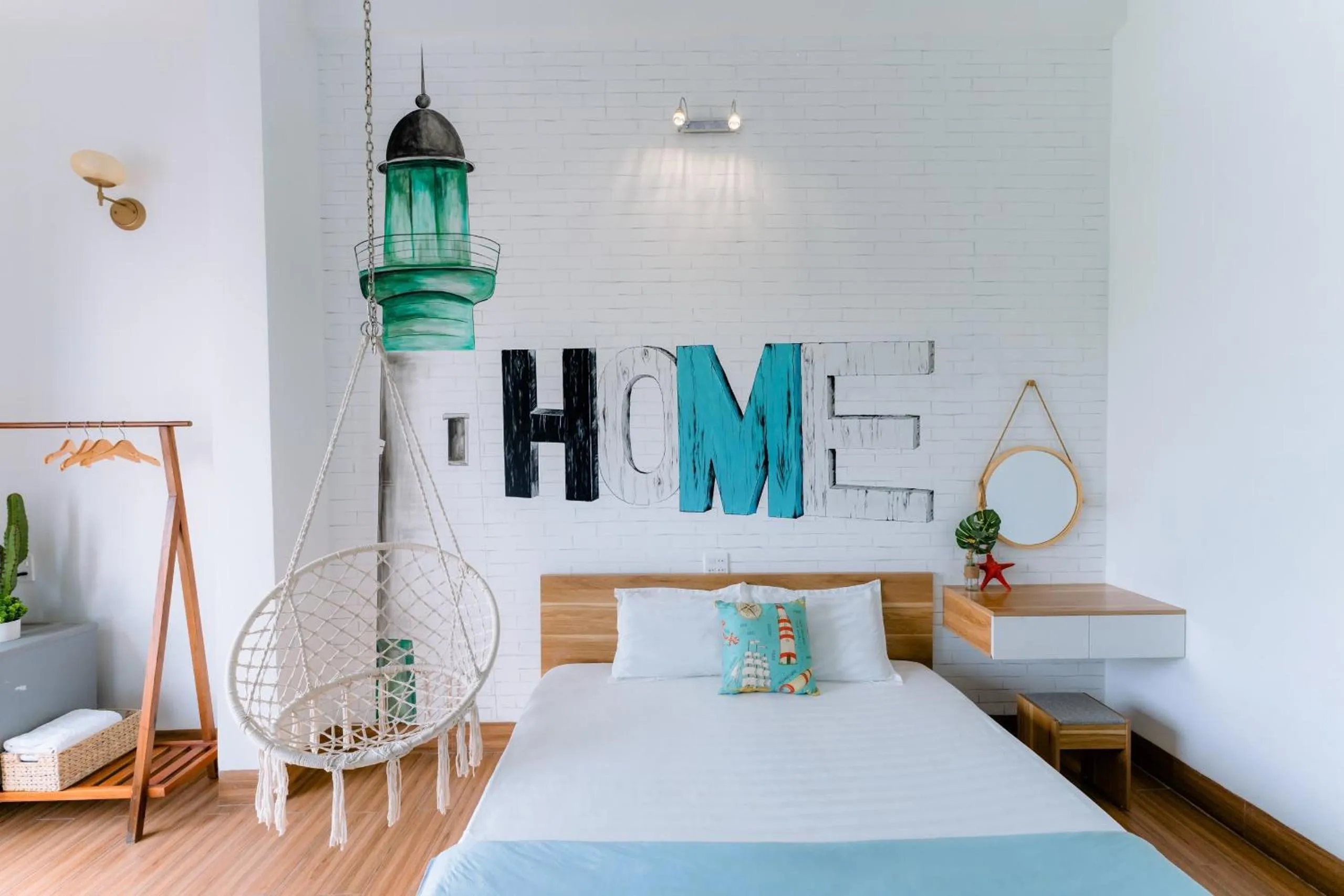 Bed in Blossom Sea Homestay Quy Nhơn