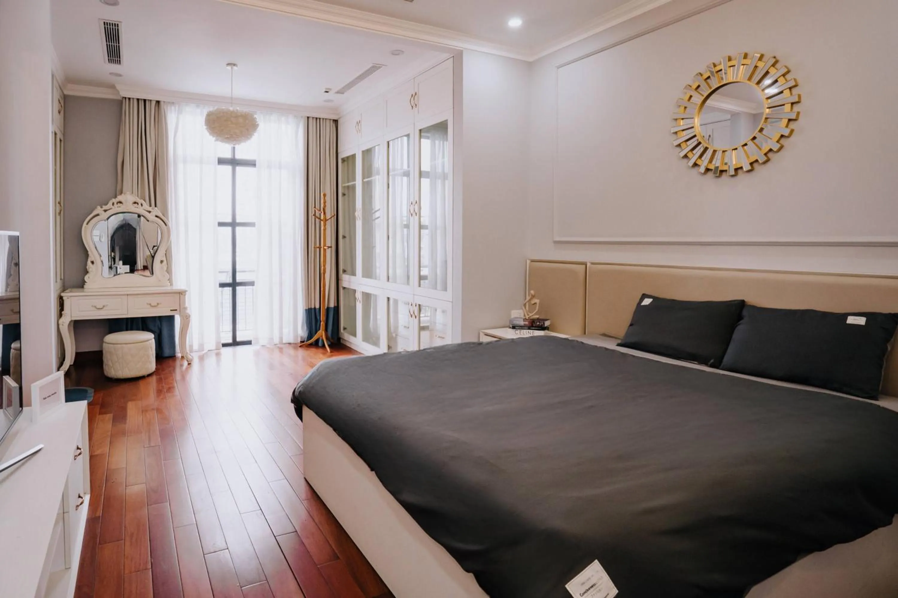 Bed in Merci Vinhomes Imperia Hai Phong