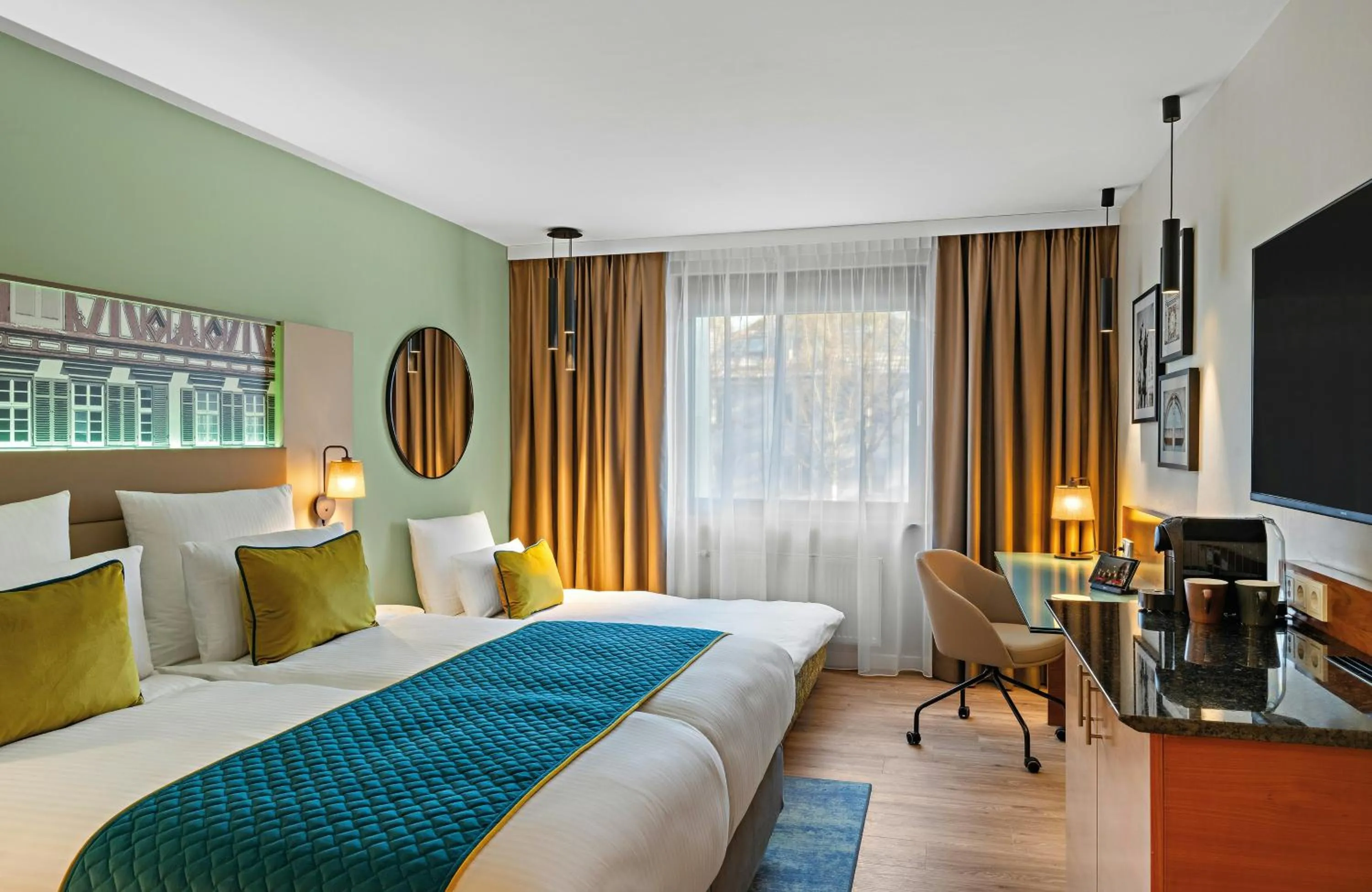 Photo of the whole room, Bed in Leonardo Hotel Esslingen
