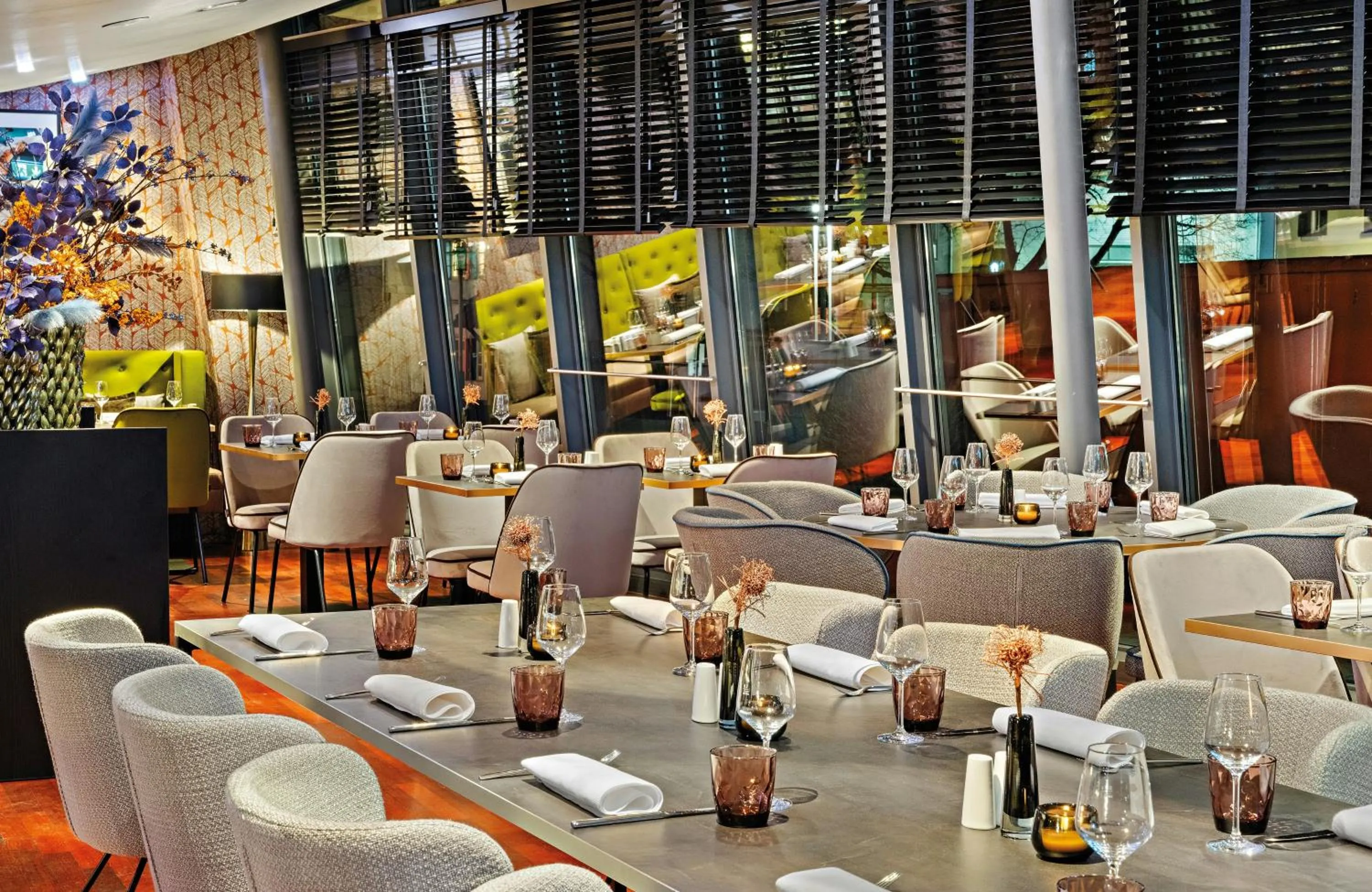 Restaurant/places to eat in Leonardo Hotel Esslingen