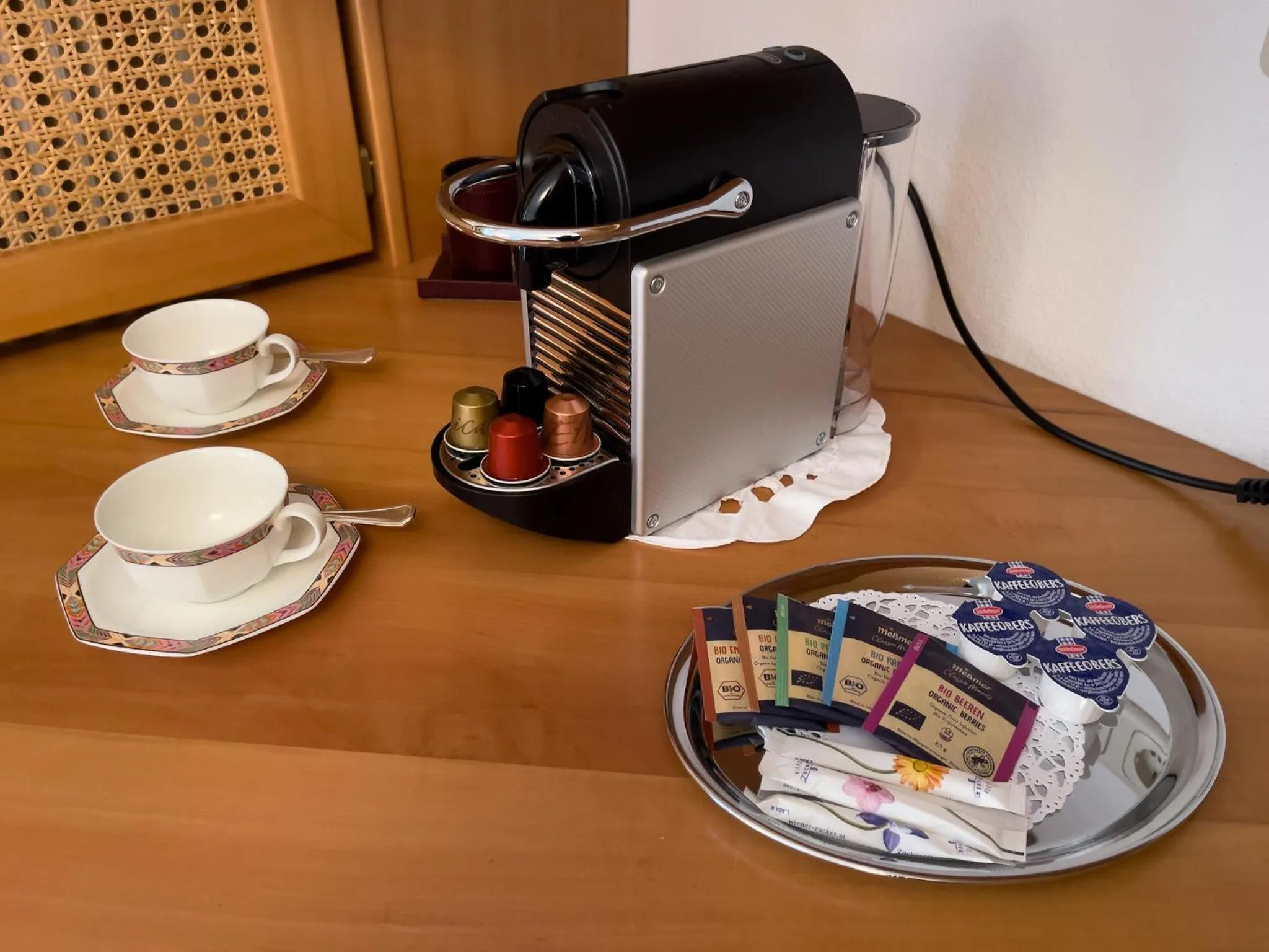 Coffee/tea facilities in Landhaus zu Kürenberg