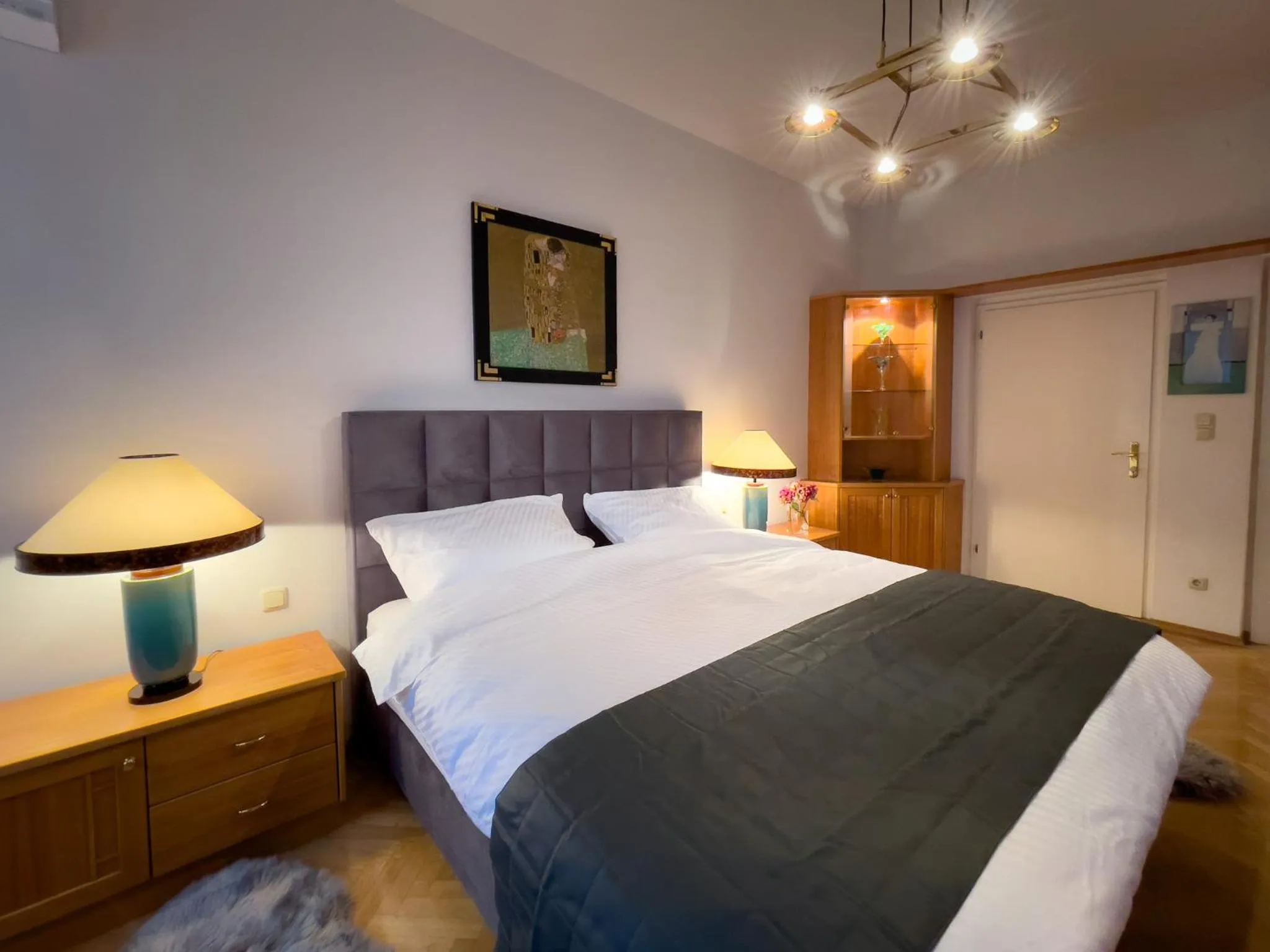 Bed in Landhaus zu Kürenberg