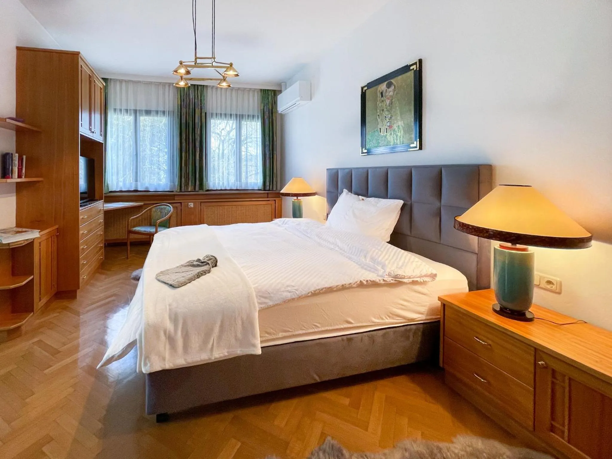 Bed in Landhaus zu Kürenberg