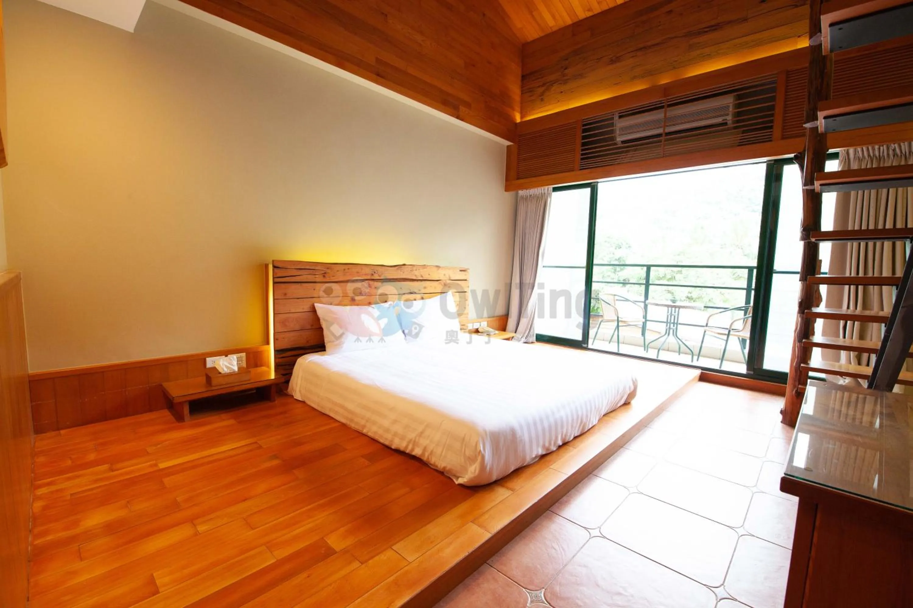Bed in Hinoki House