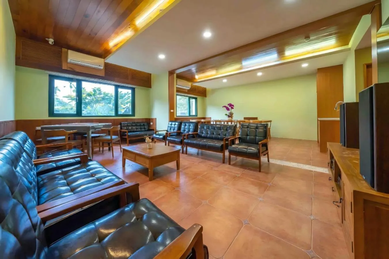 TV and multimedia in 檜木屋民宿