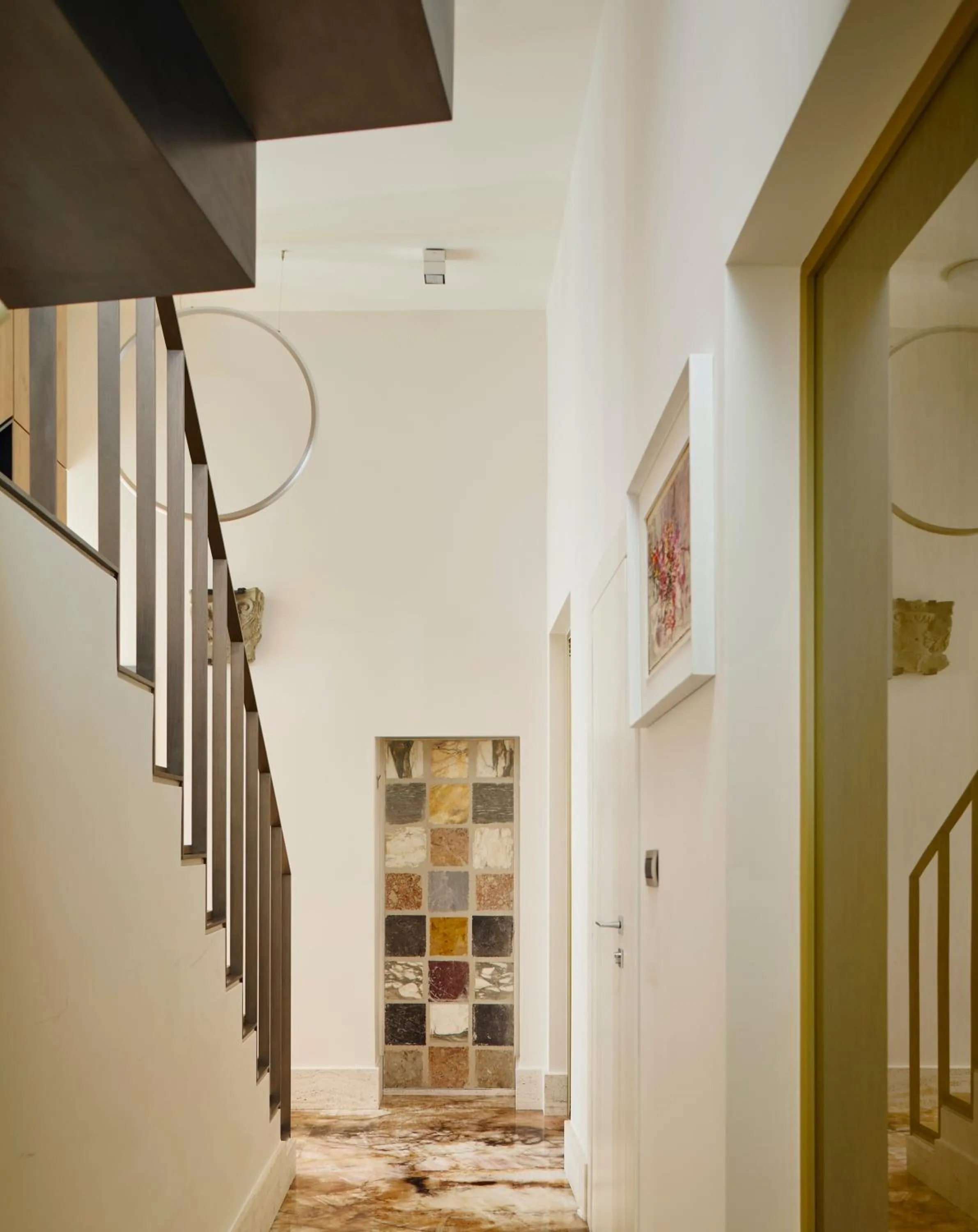 Decorative detail in Palazzo Delle Pietre - Luxury Apartments