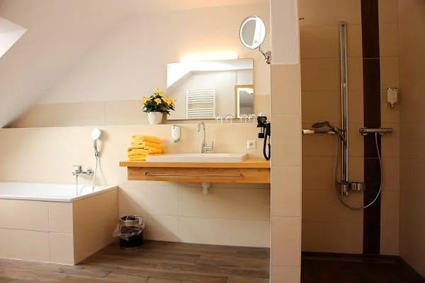 Bathroom in Landgasthof Adler Pelzmühle