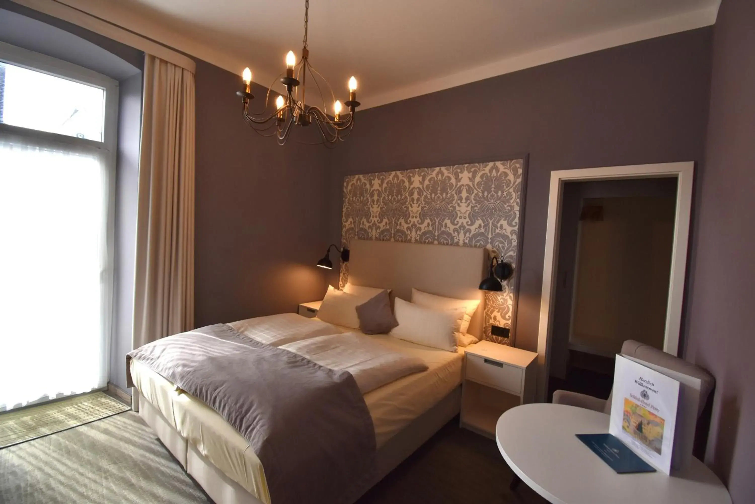 Double Room Landhaus - Nebengebäude in Schloß-Hotel Petry Double Room Landhaus - Nebengebäude in Schloß-Hotel Petry