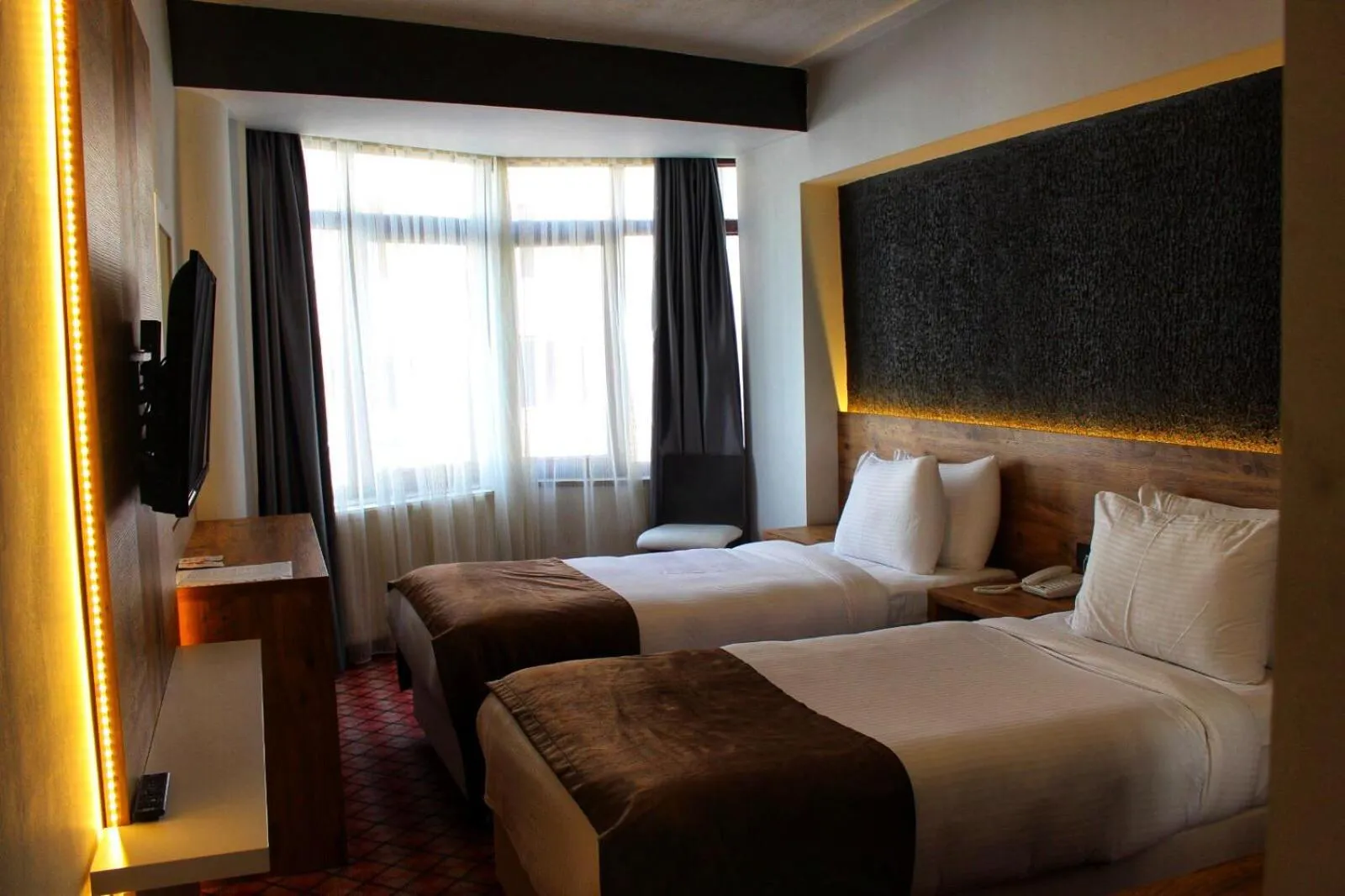 Photo of the whole room, Bed in ESKOPPremium OTEL