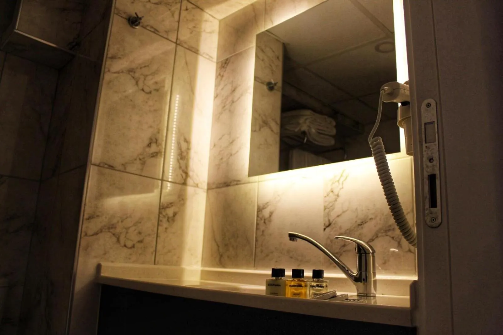 Bathroom in ESKOPPremium OTEL