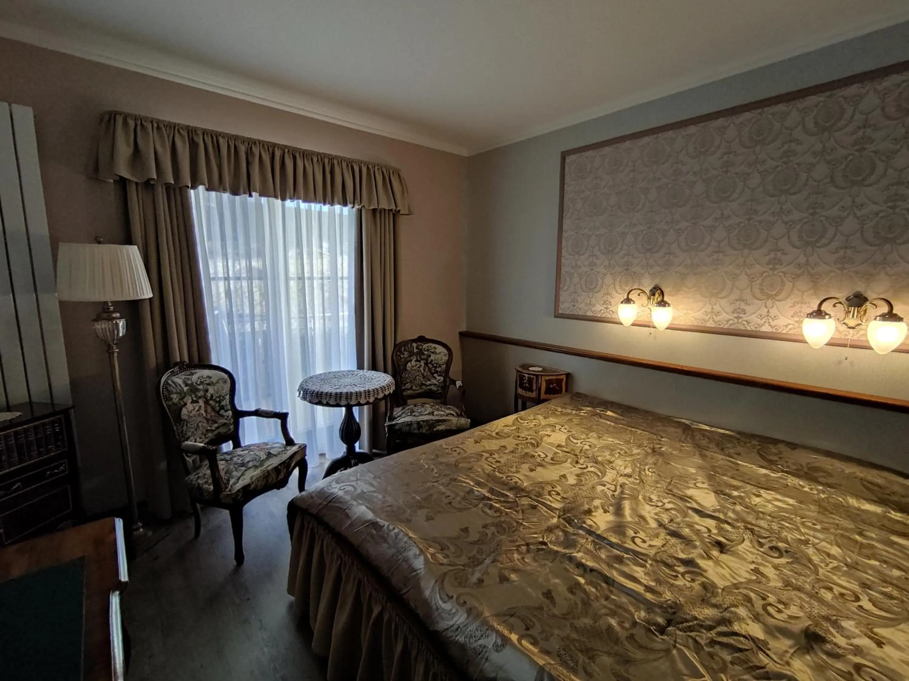 Bed in Pilgrims Inn Kreischa