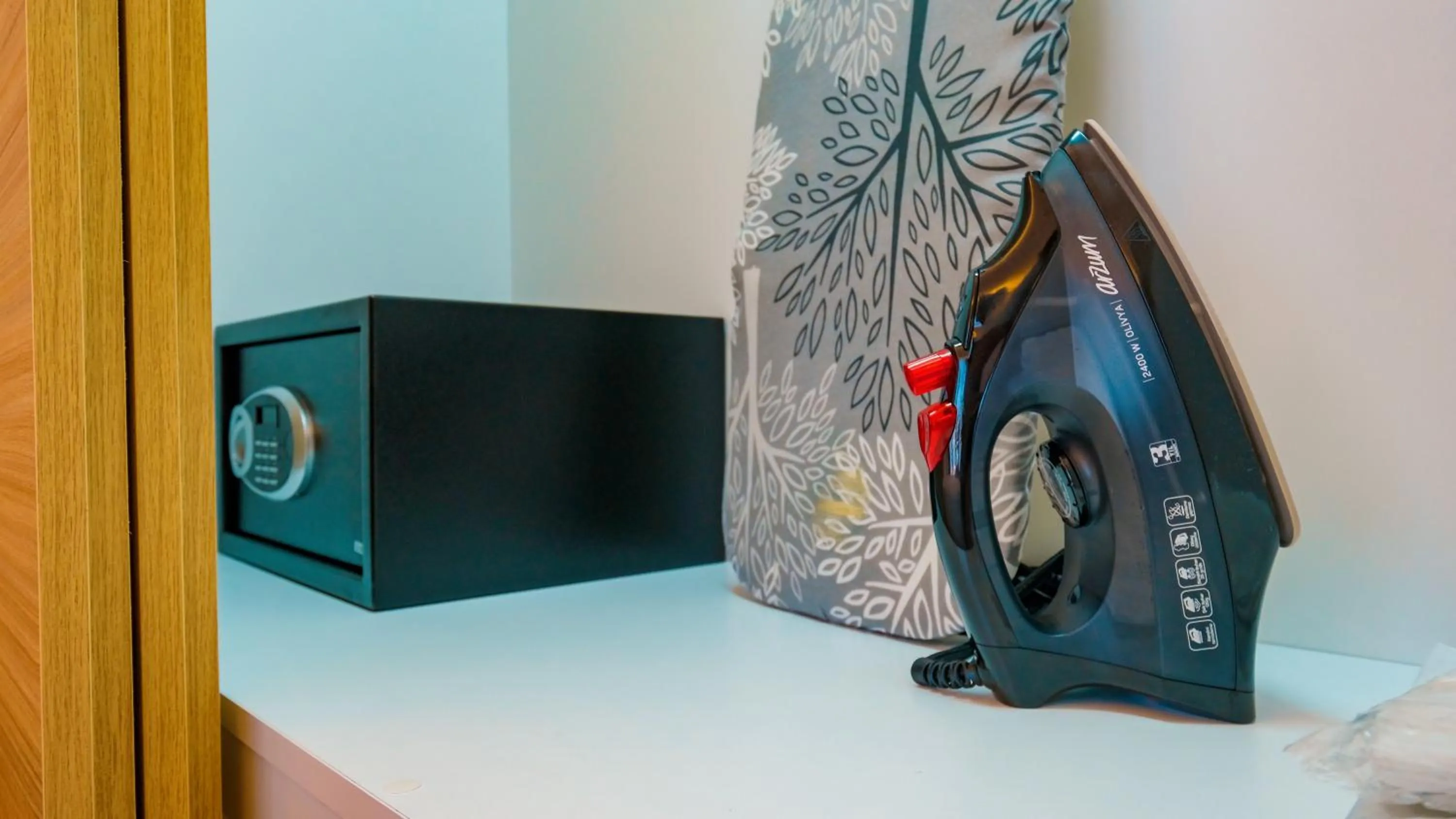 furniture in Alesta Midtown