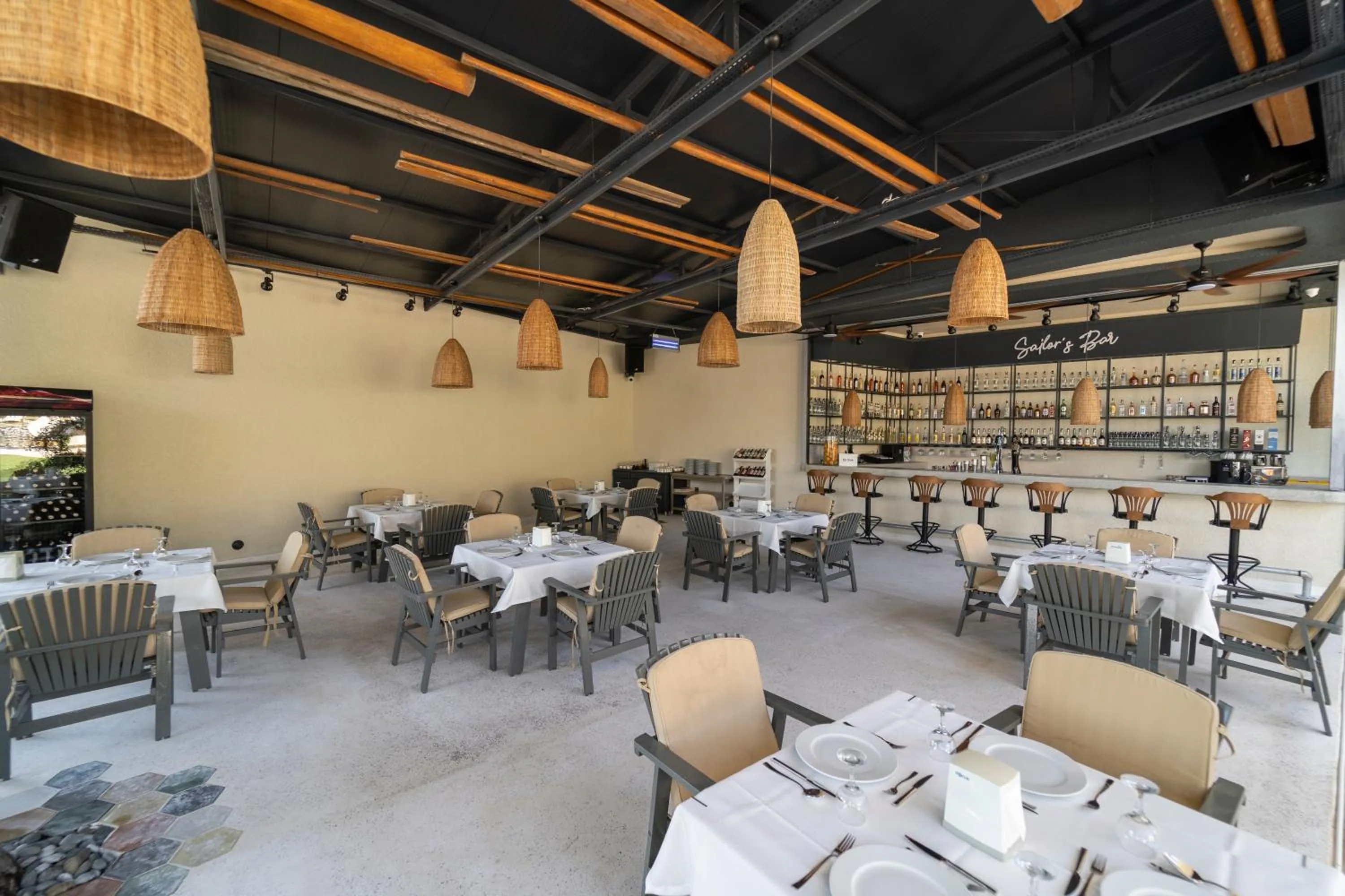 Beach in Alesta Midtown