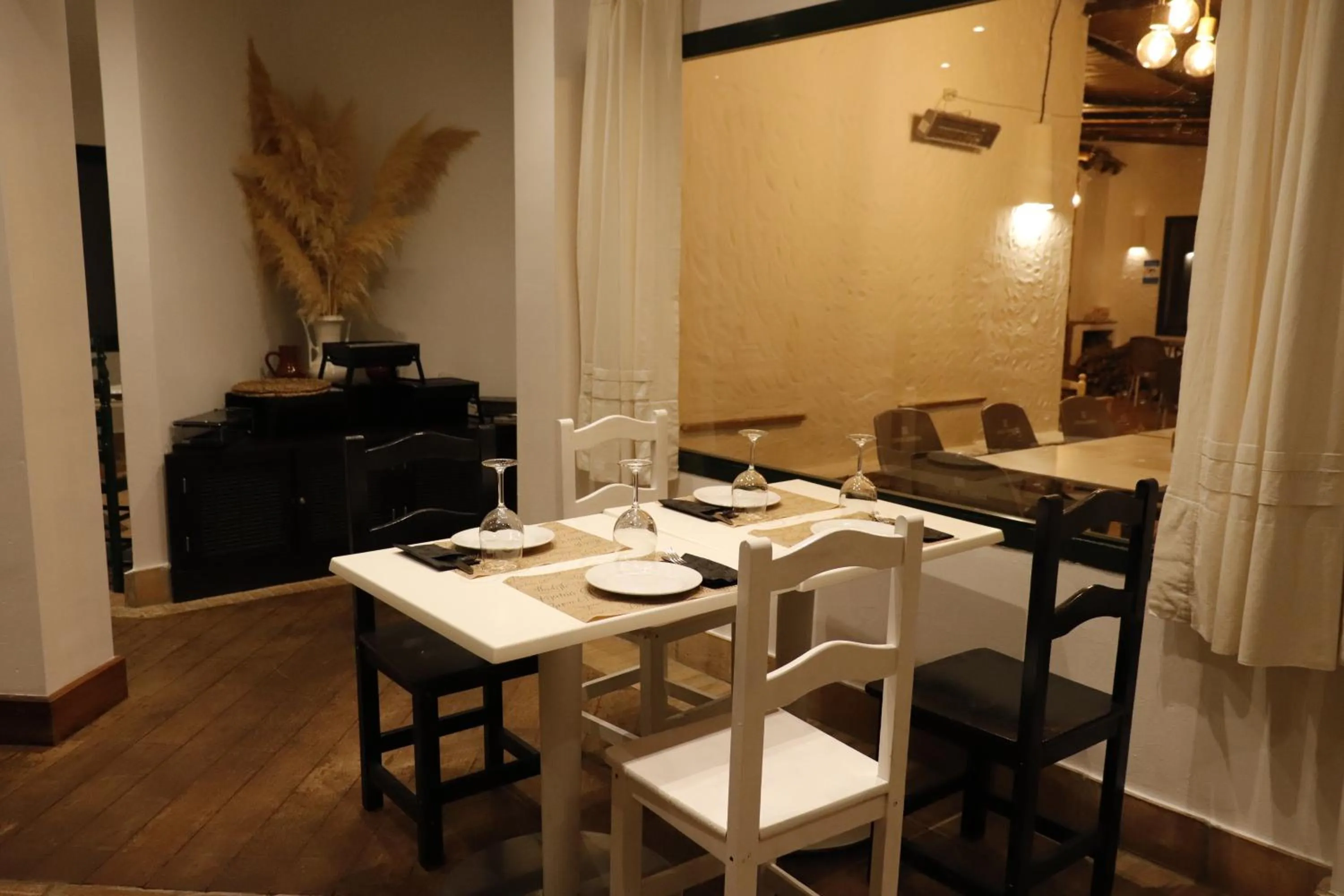 Restaurant/places to eat in Hostal Restaurante Benalup Golf