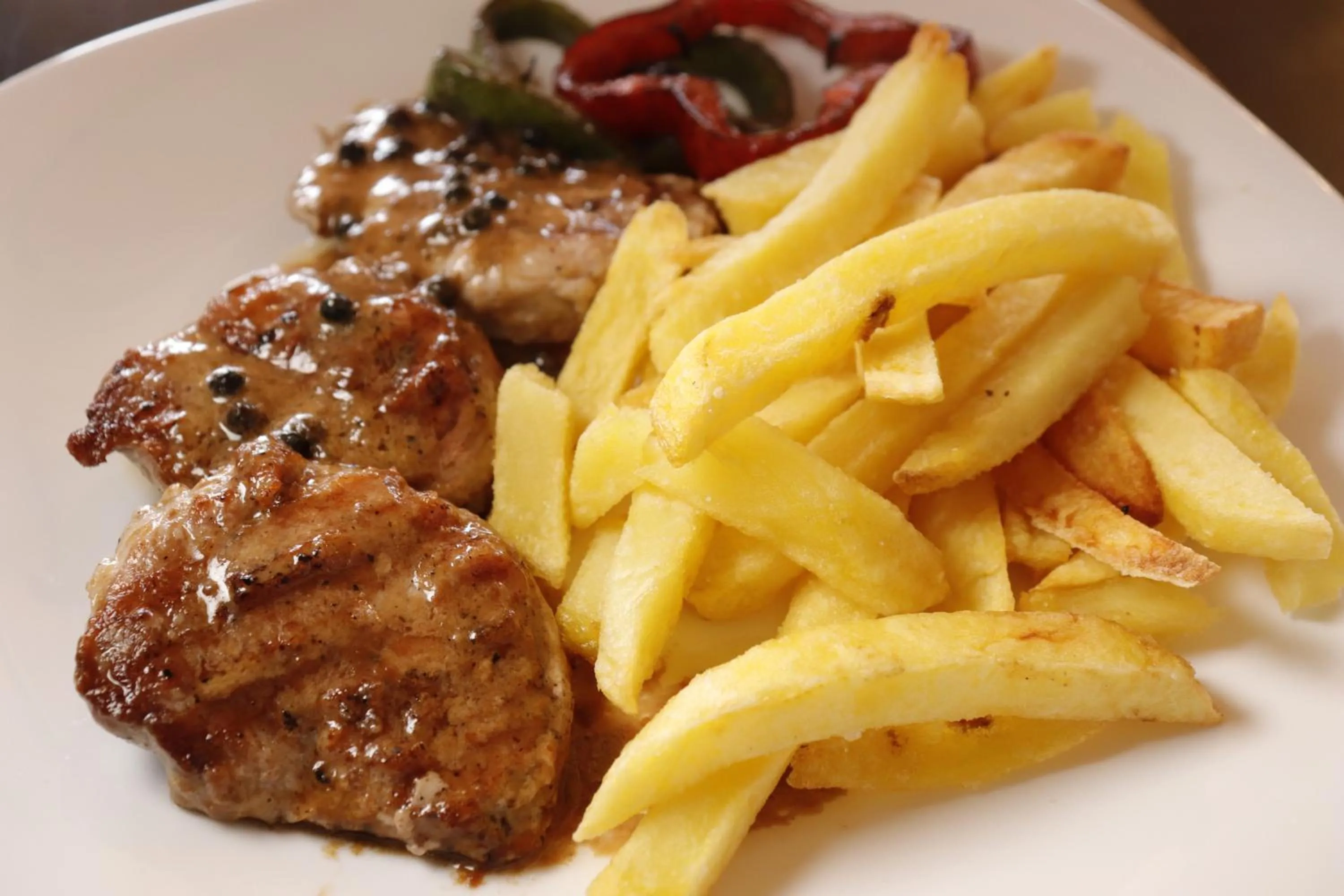 Food in Hostal Restaurante Benalup Golf