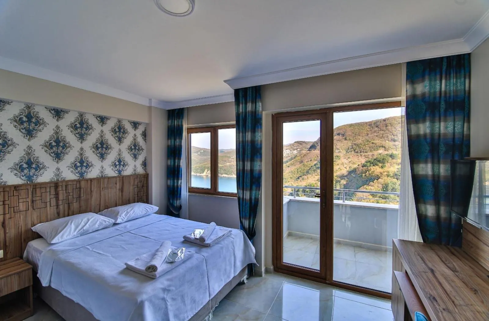 Bed in Amasra Sunrise Otel