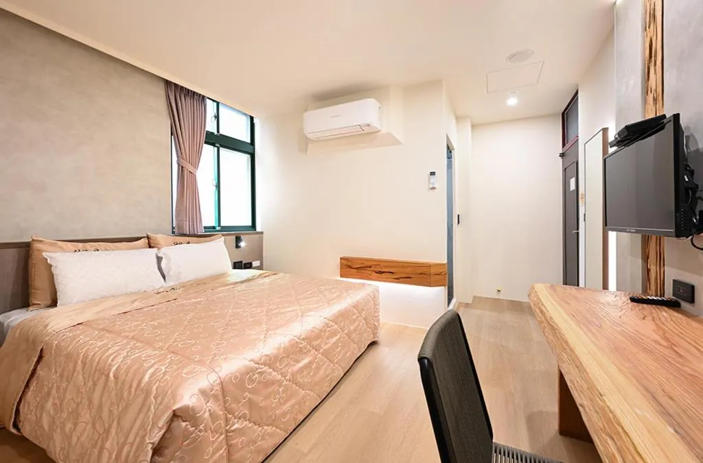 Photo of the whole room, Bed in Lakeview Homestay