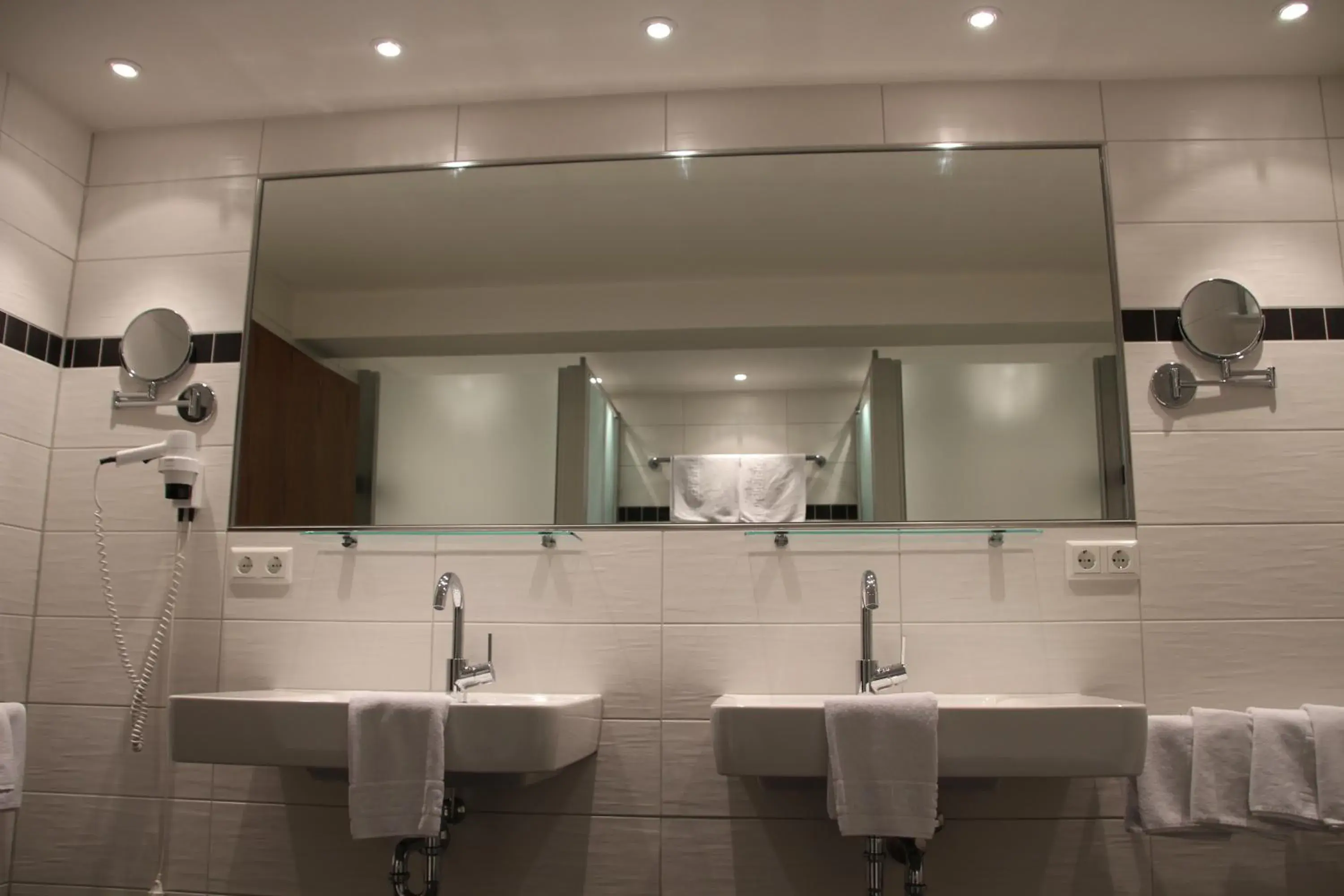 Two-Bedroom Suite - single occupancy in Central-Hotel Two-Bedroom Suite - single occupancy in Central-Hotel