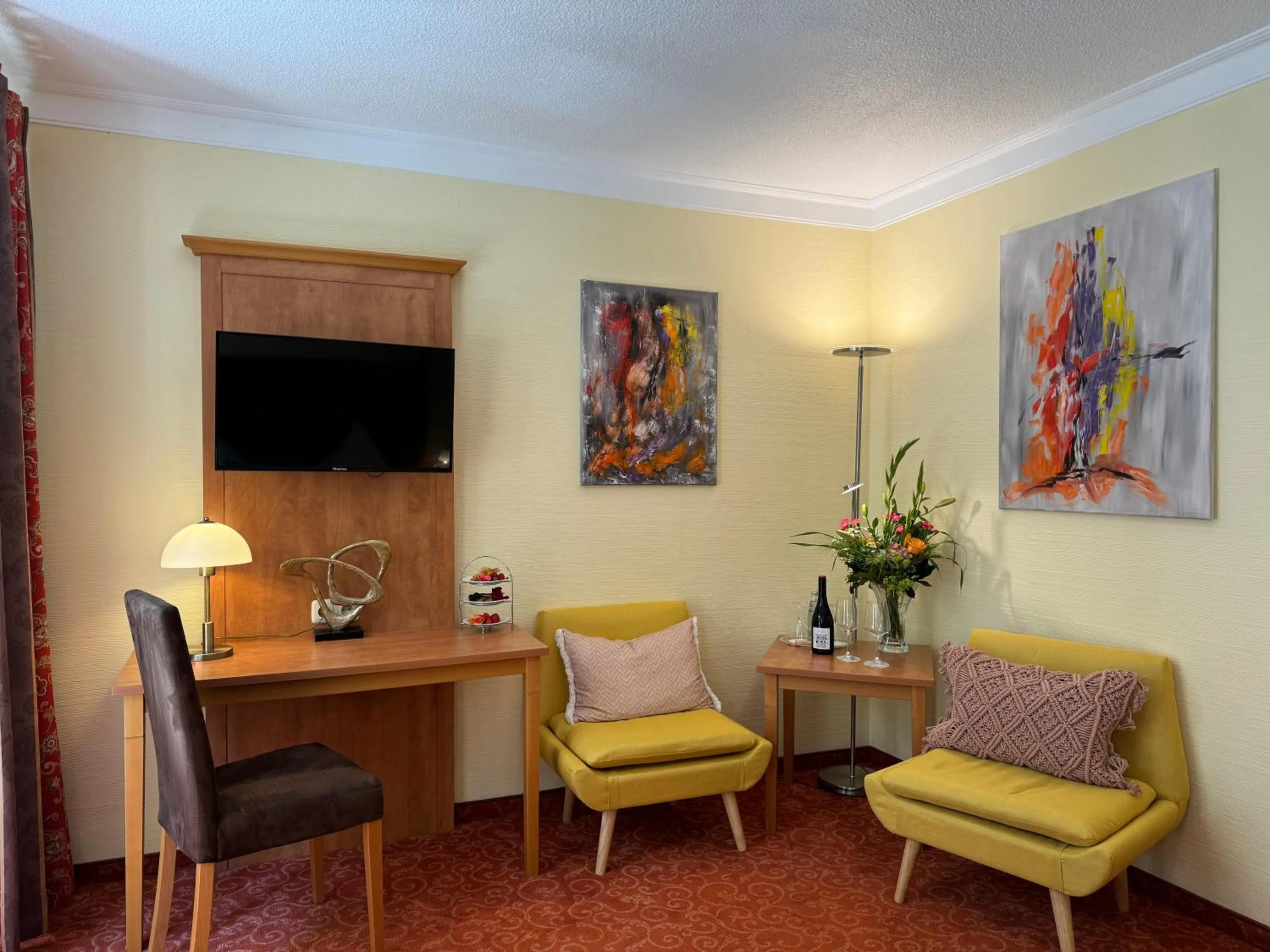 Photo of the whole room in Ringhotel Sonneck