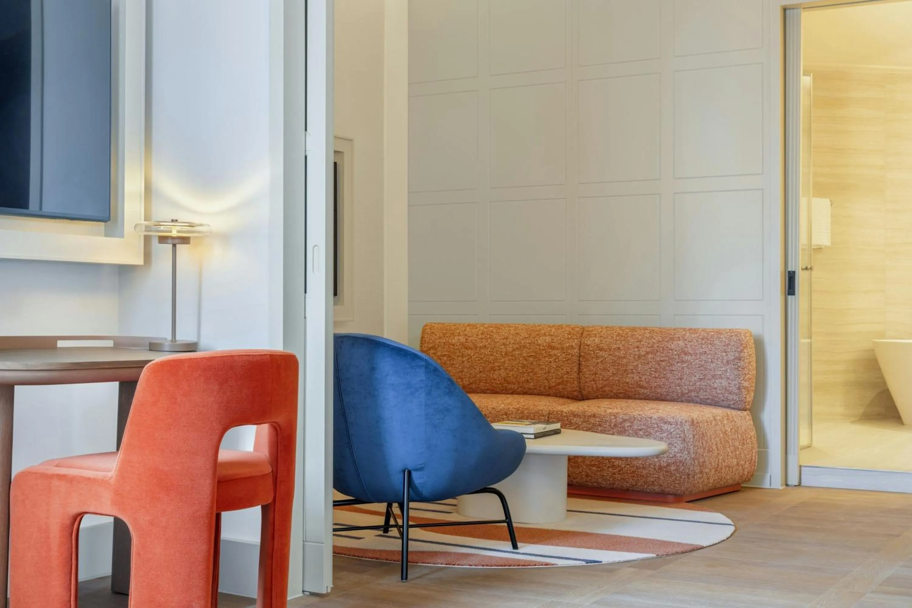 Bedroom in Le Méridien Frankfurt