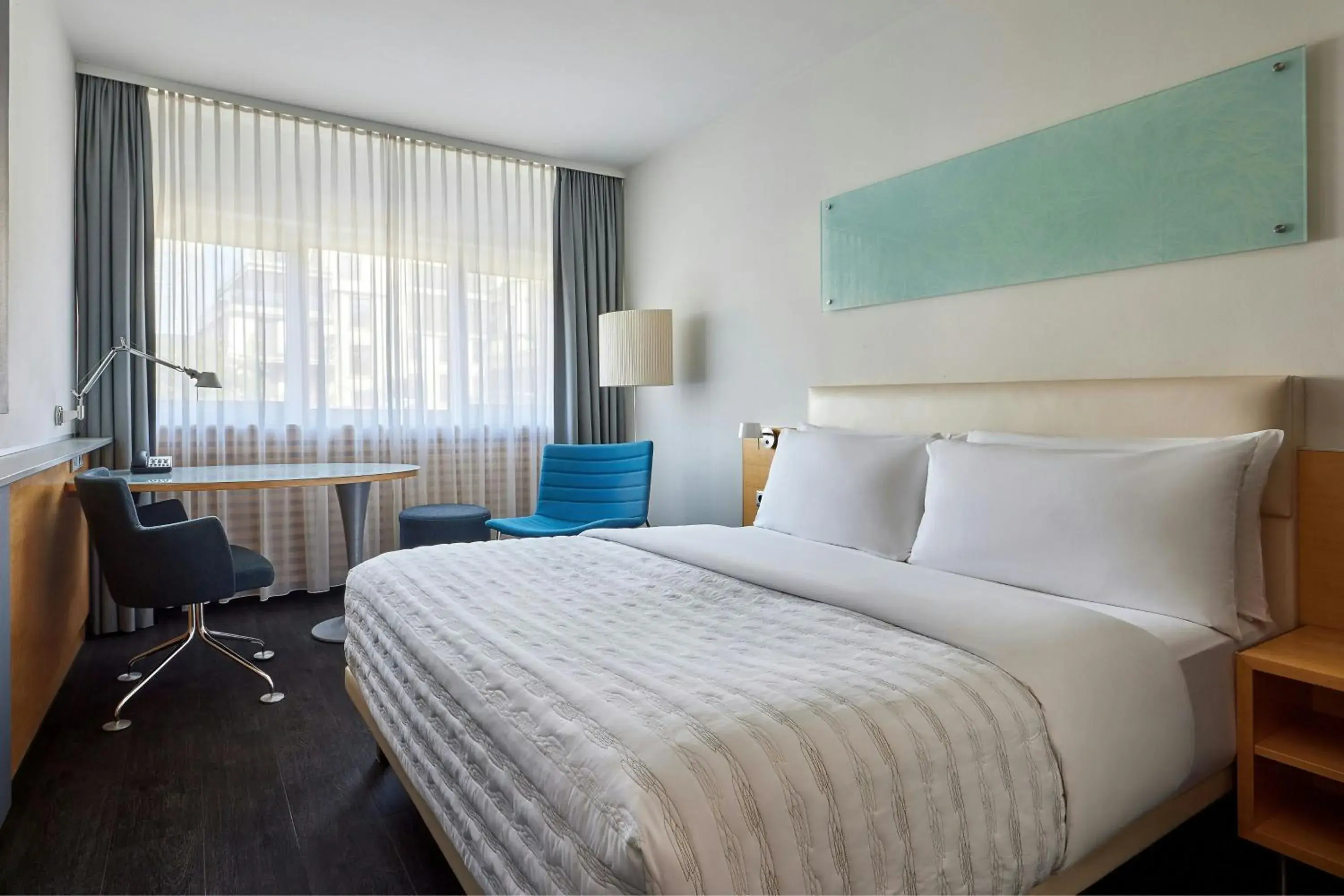 Superior Queen Room in Le Méridien Frankfurt Superior Queen Room in Le Méridien Frankfurt