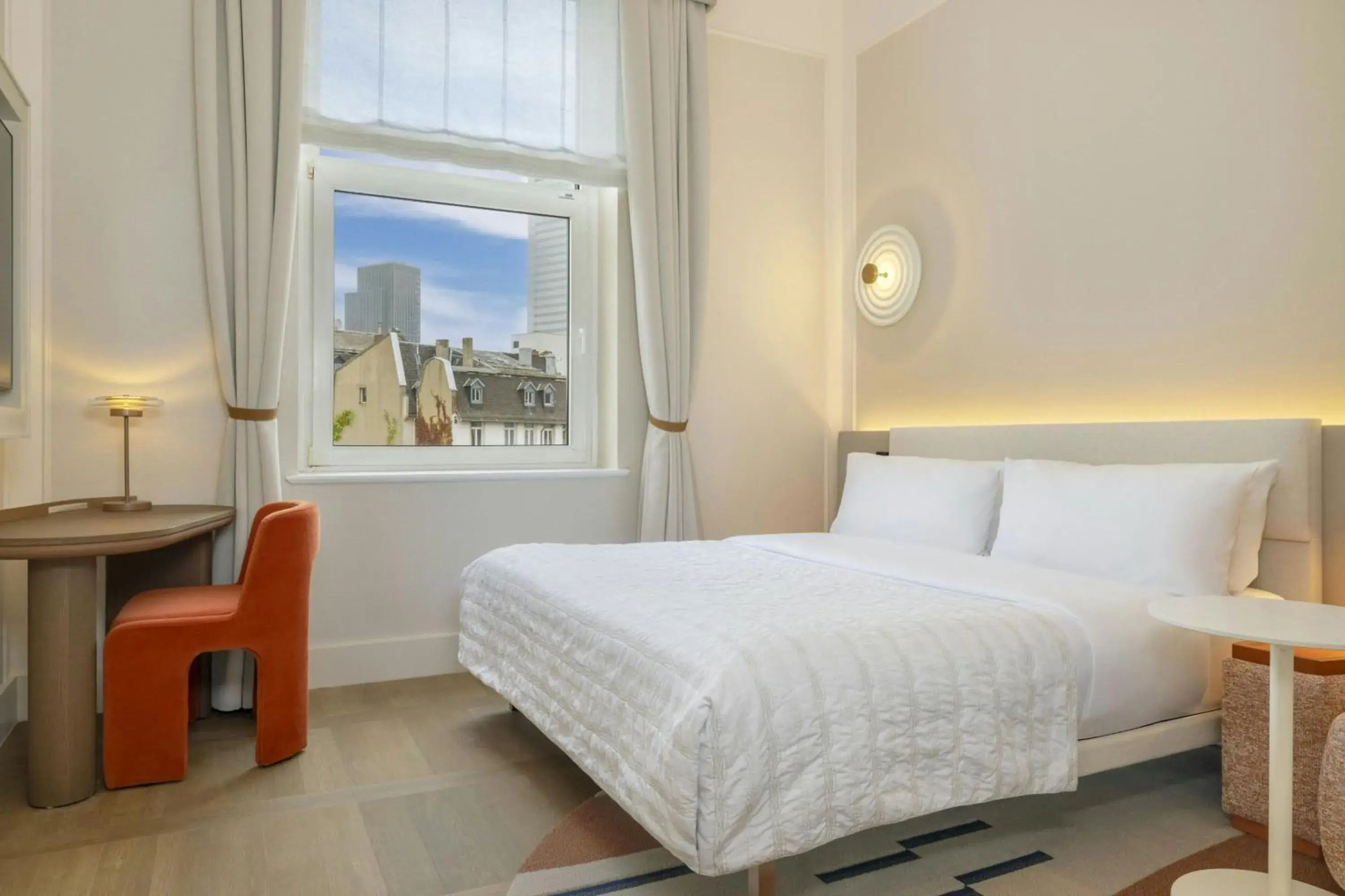 King Room Chic Palais in Le Méridien Frankfurt King Room Chic Palais in Le Méridien Frankfurt