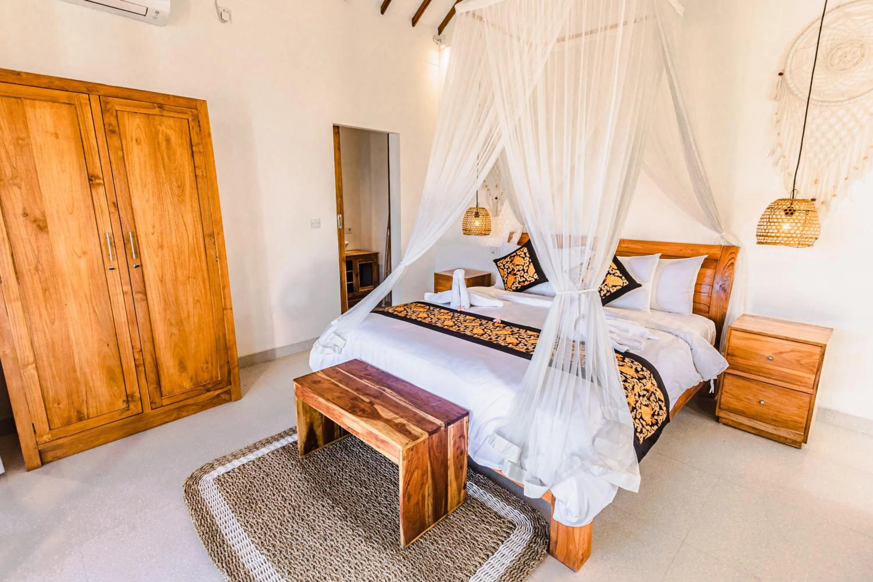 Photo of the whole room, Bed in The Kailas Ubud