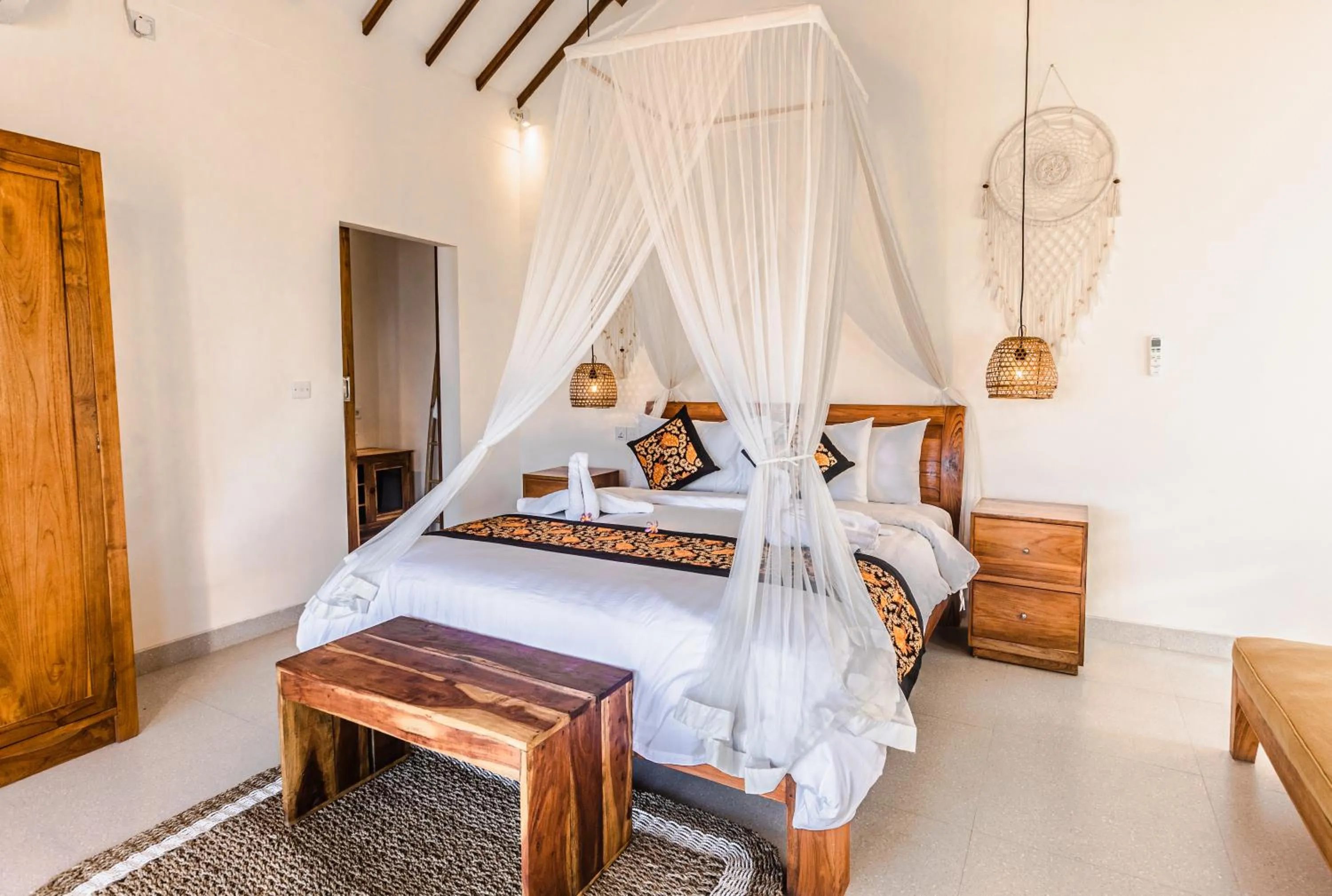 Photo of the whole room, Bed in The Kailas Ubud