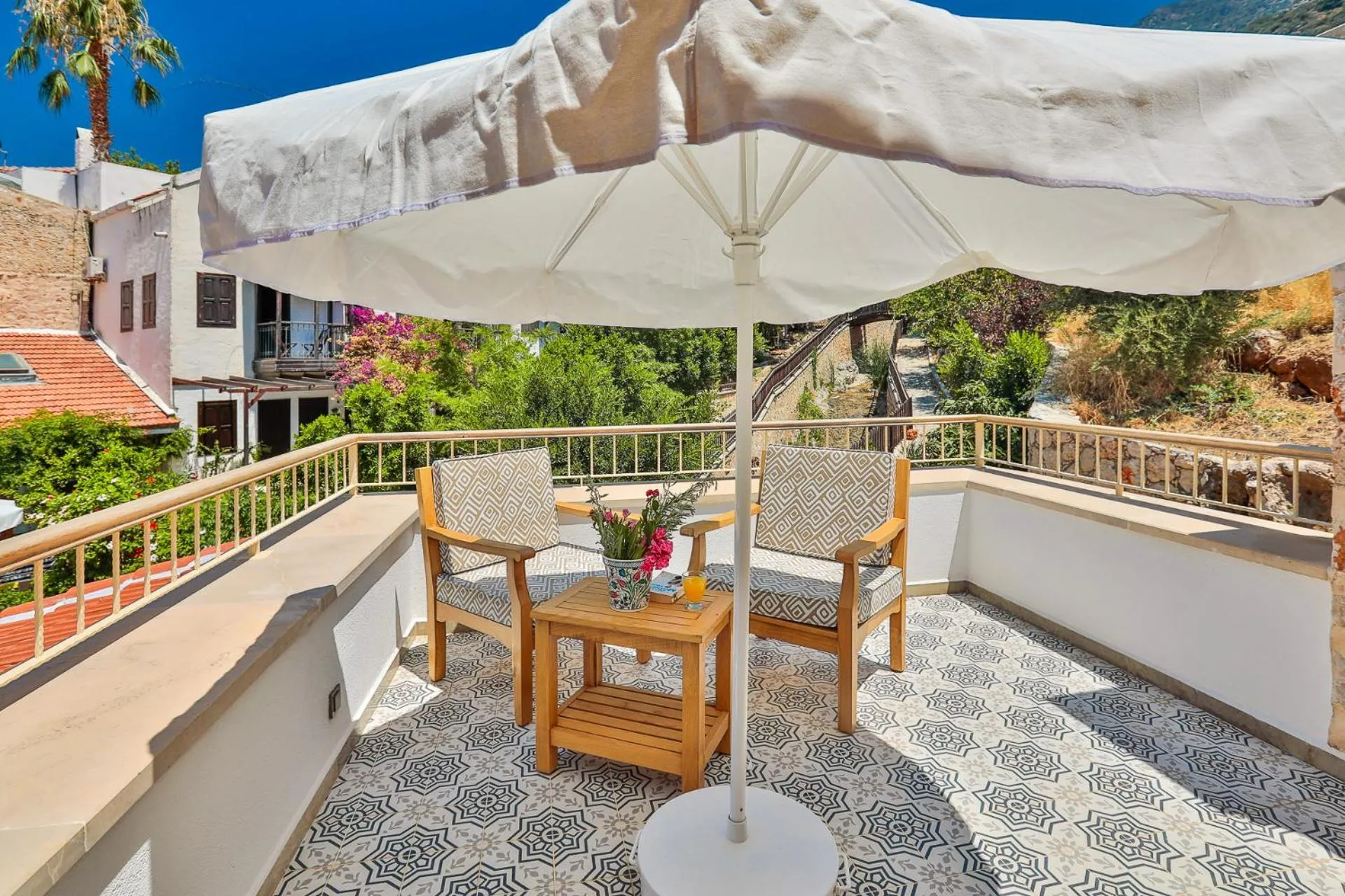 Balcony/Terrace in Pier House Hotel