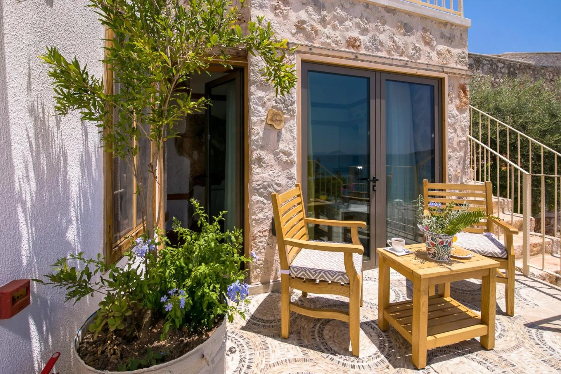 Facade/entrance in Pier House Hotel