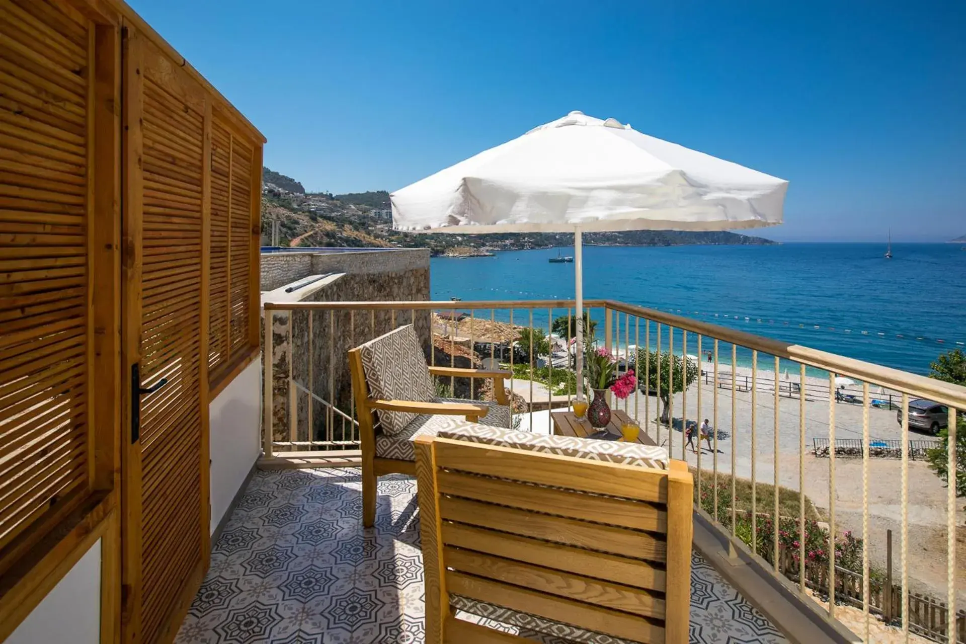 King Room with Balcony in Pier House Hotel King Room with Balcony in Pier House Hotel