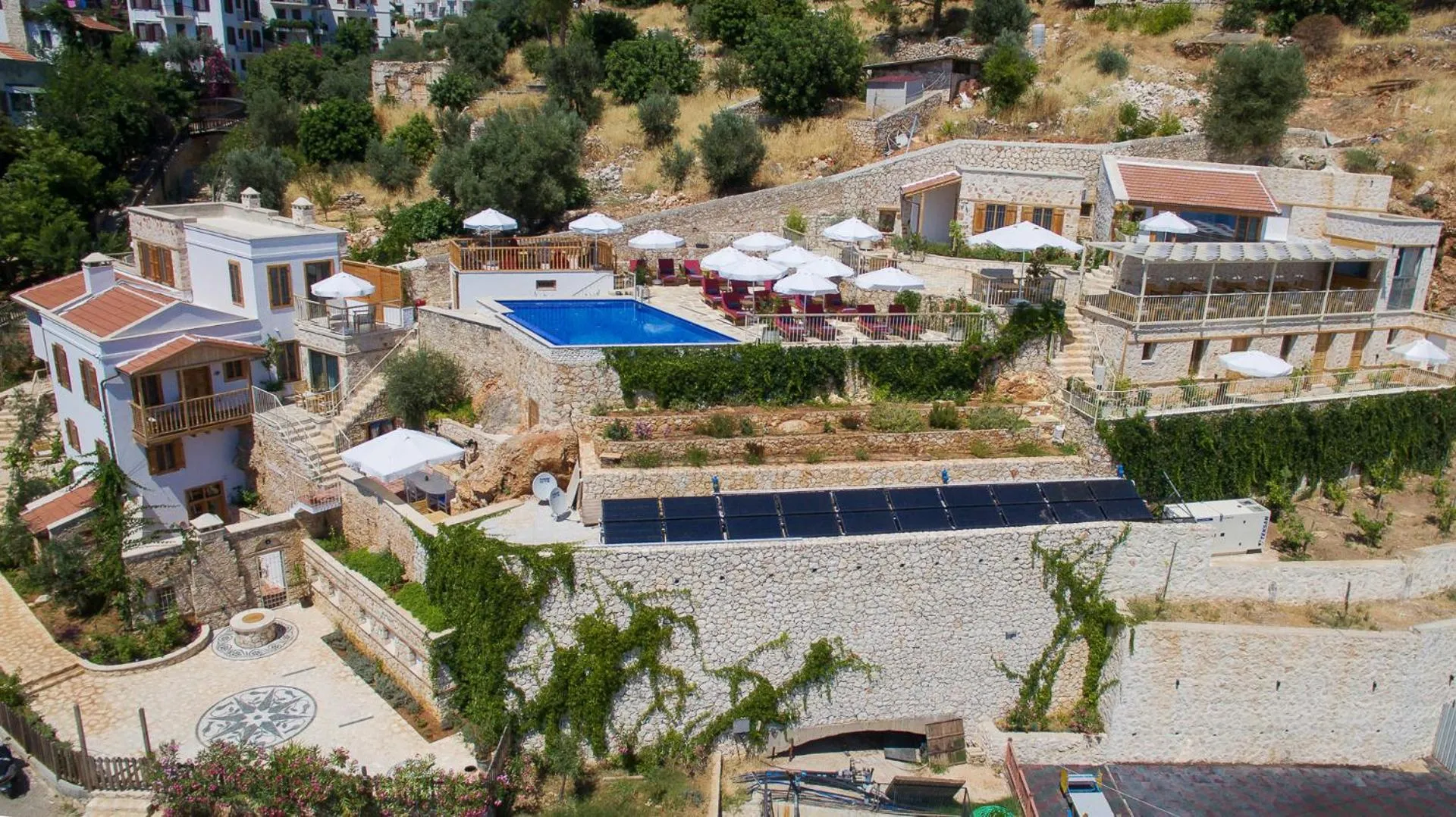 Property building, Pool View in Pier House Hotel
