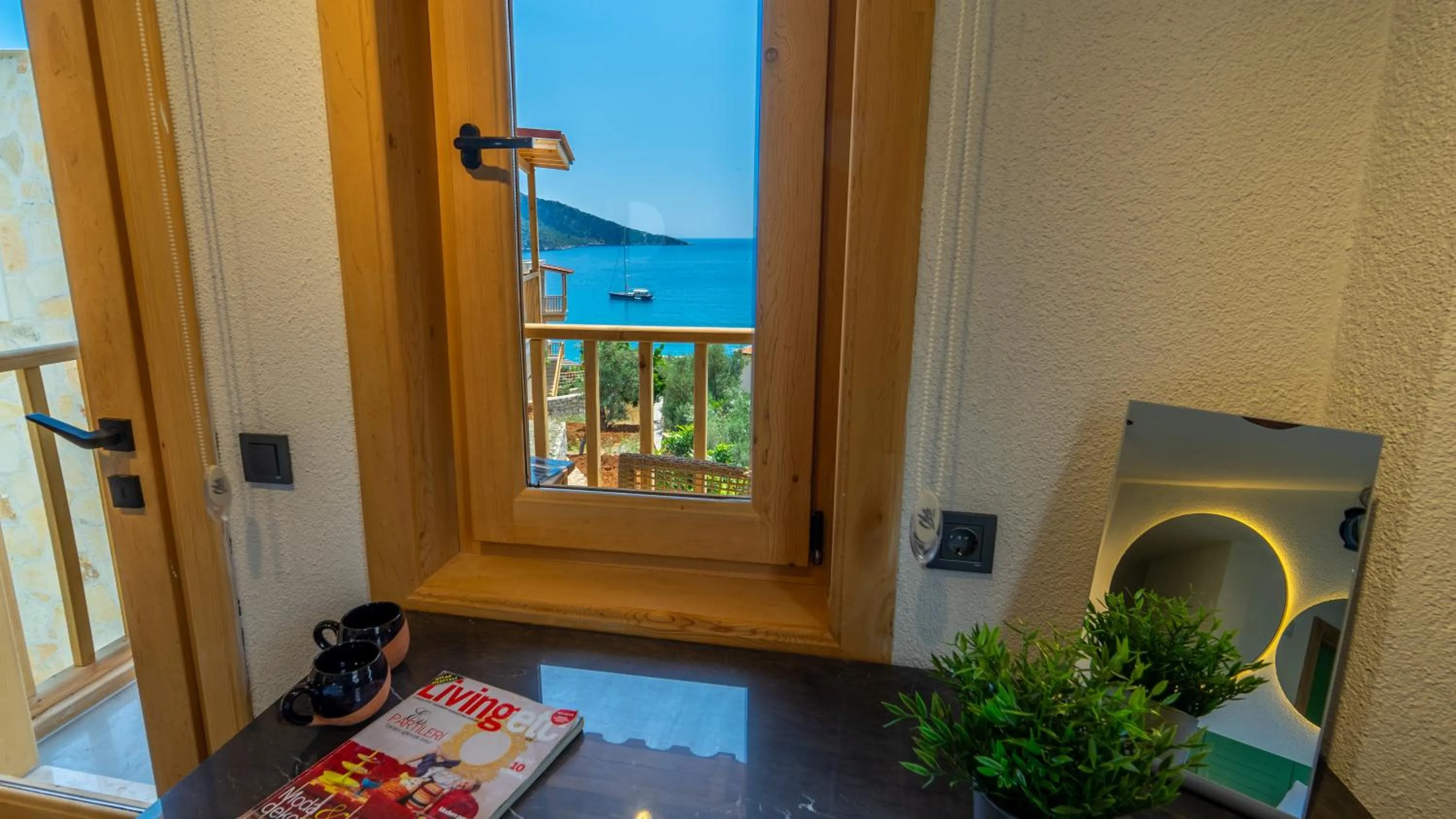 Sea view in Pier House Hotel