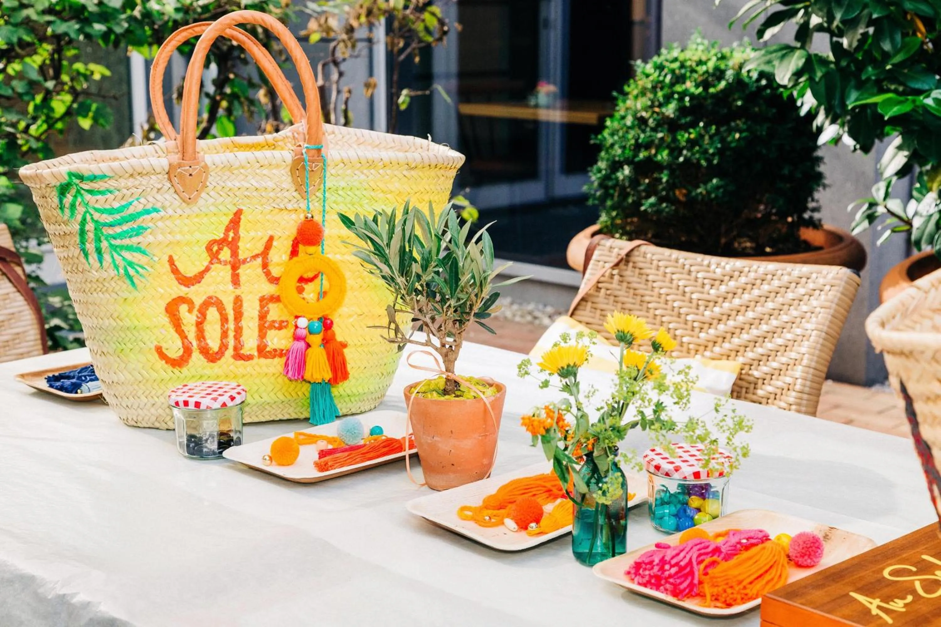 Lounge or bar in Le Meridien Munich