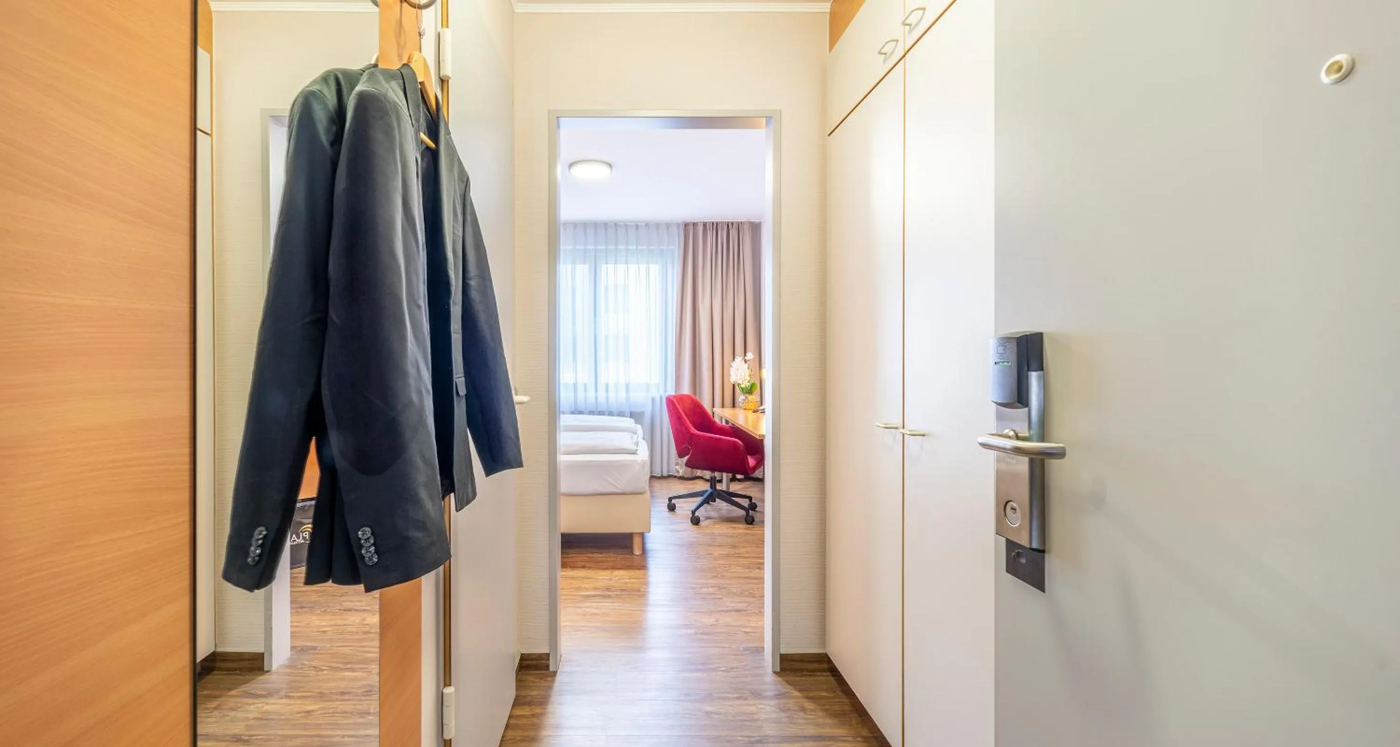 Photo of the whole room in PLAZA INN Braunschweig City Süd