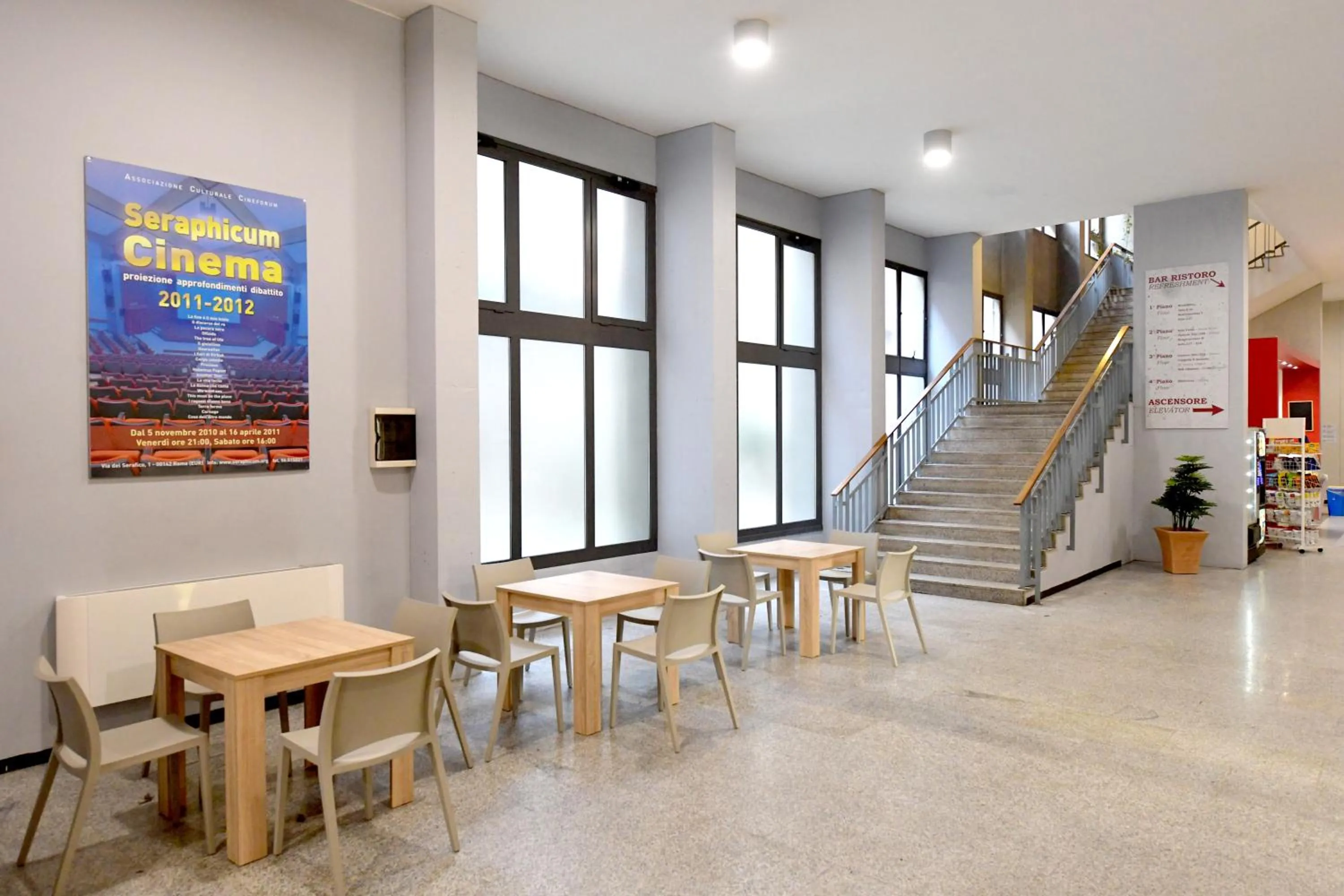 Lounge or bar in Serafico Guesthouse