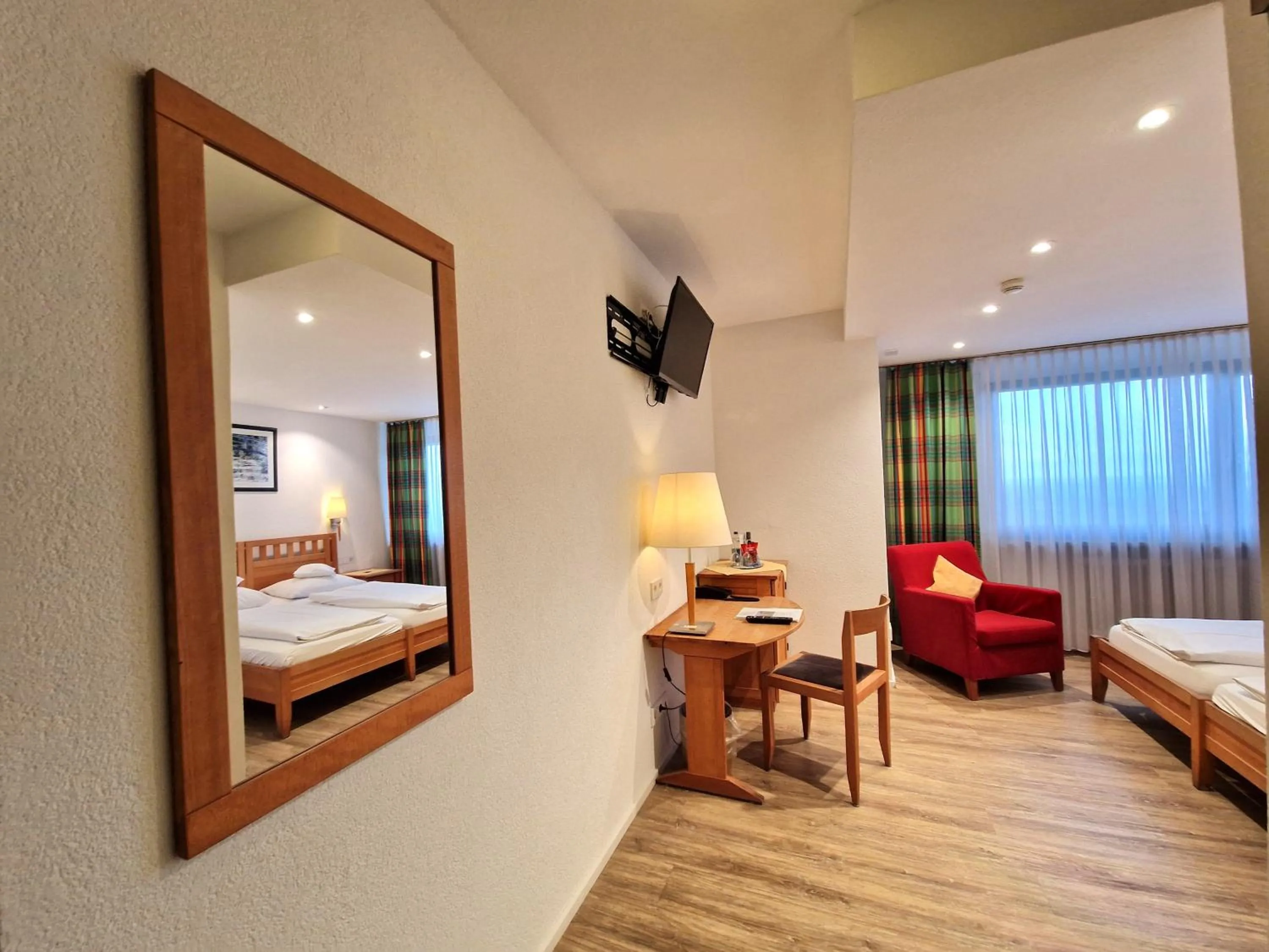 Bed in Badhotel Restaurant Stauferland