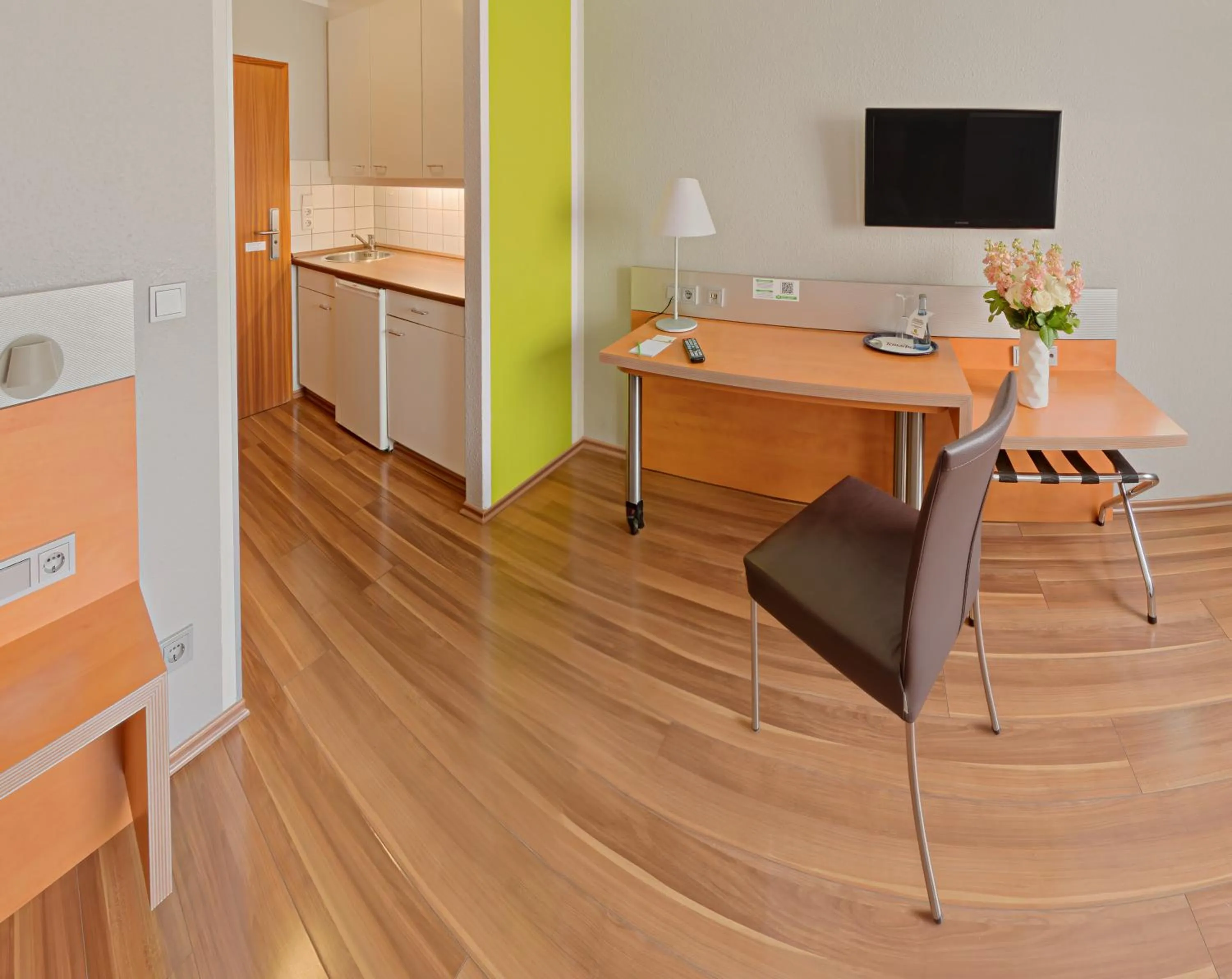 TV and multimedia in attimo Hotel Stuttgart***S