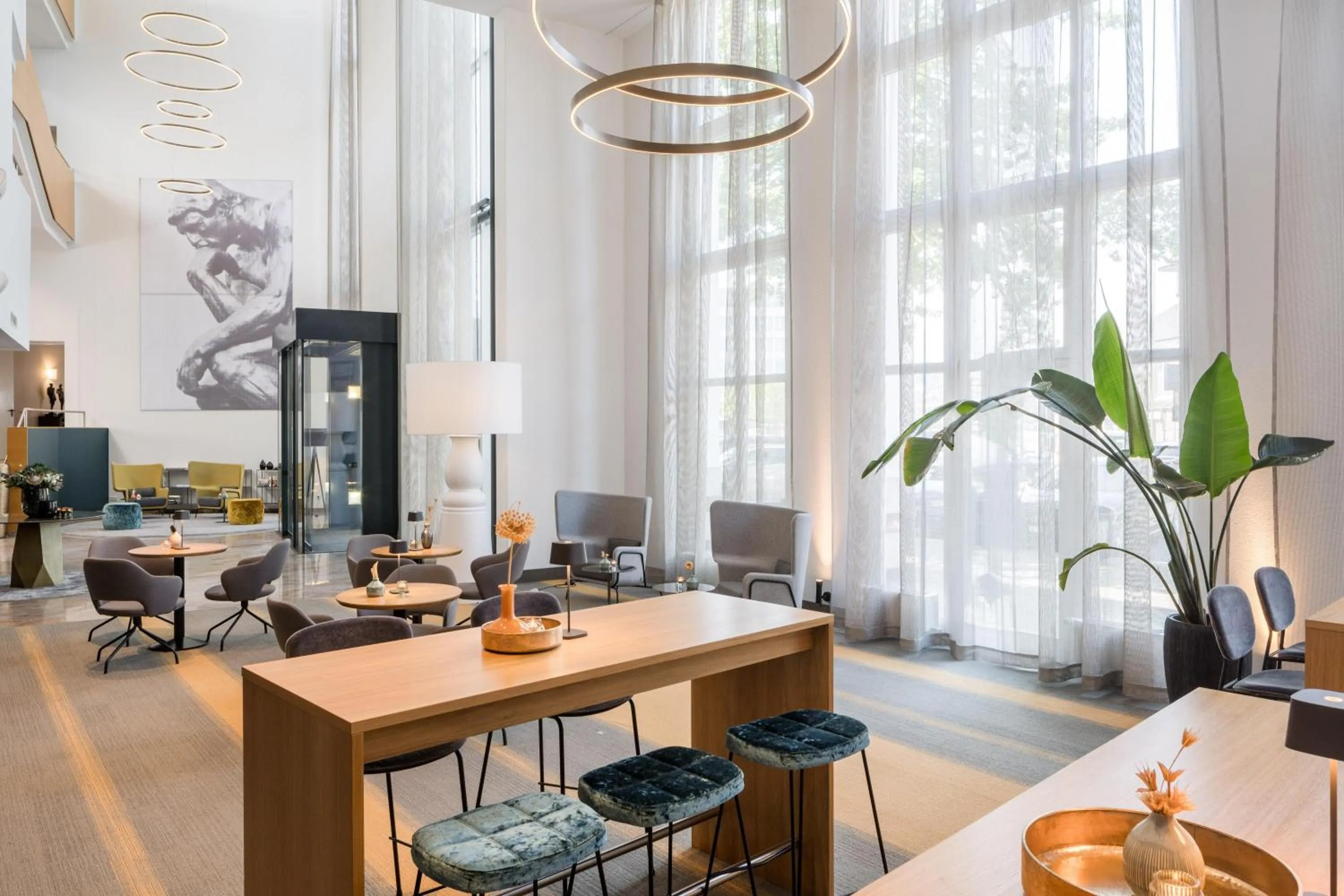 Lobby or reception in Steigenberger Hotel Bielefelder Hof