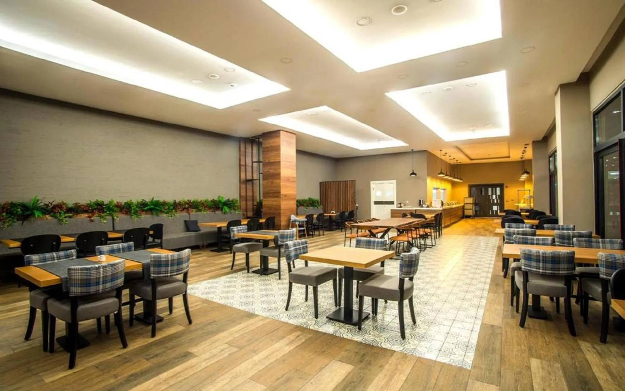 Restaurant/places to eat in MAIA Luxury Beach Hotel & Spa