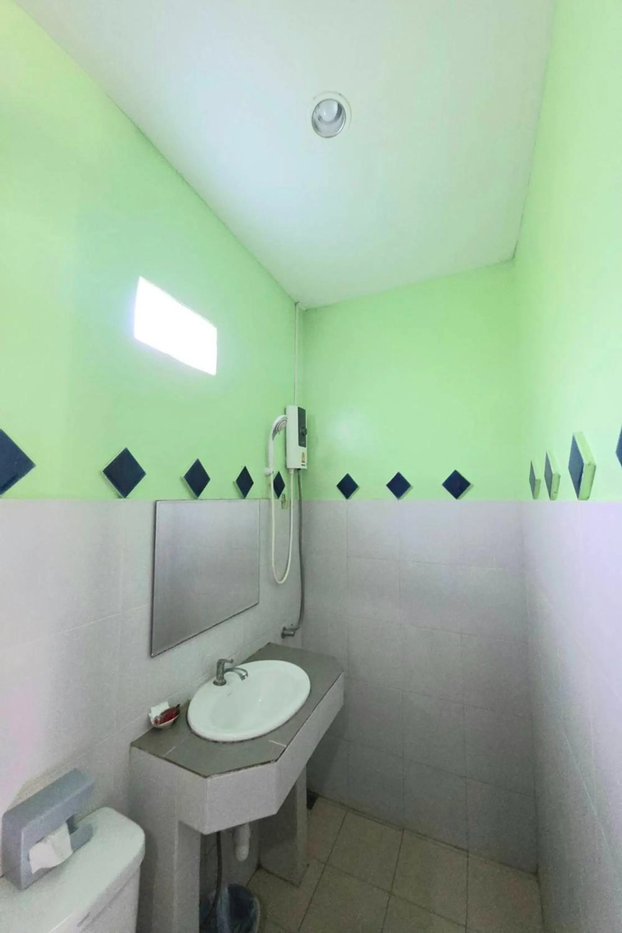 Bathroom in Nasa Hotel