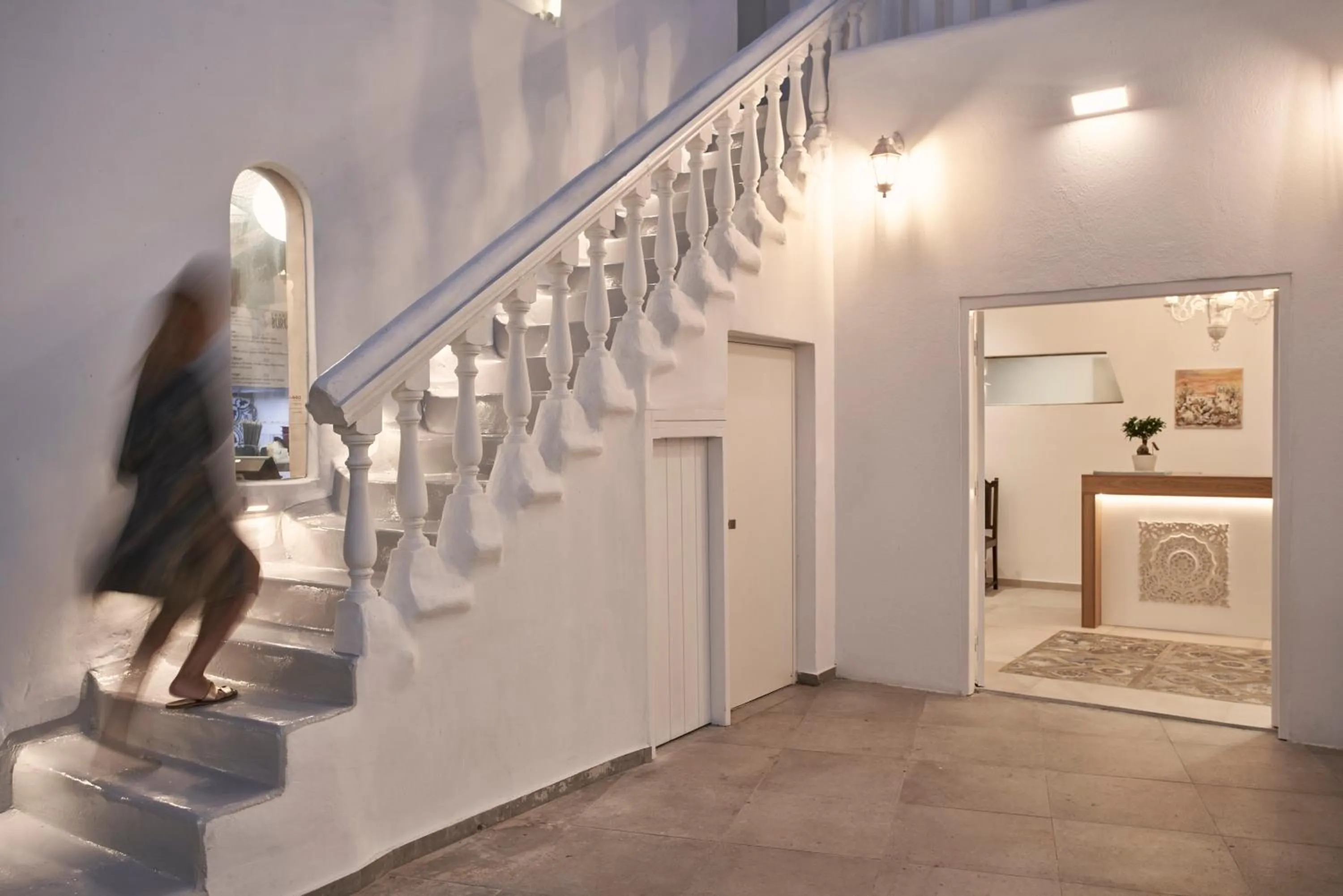 Facade/entrance in Galation