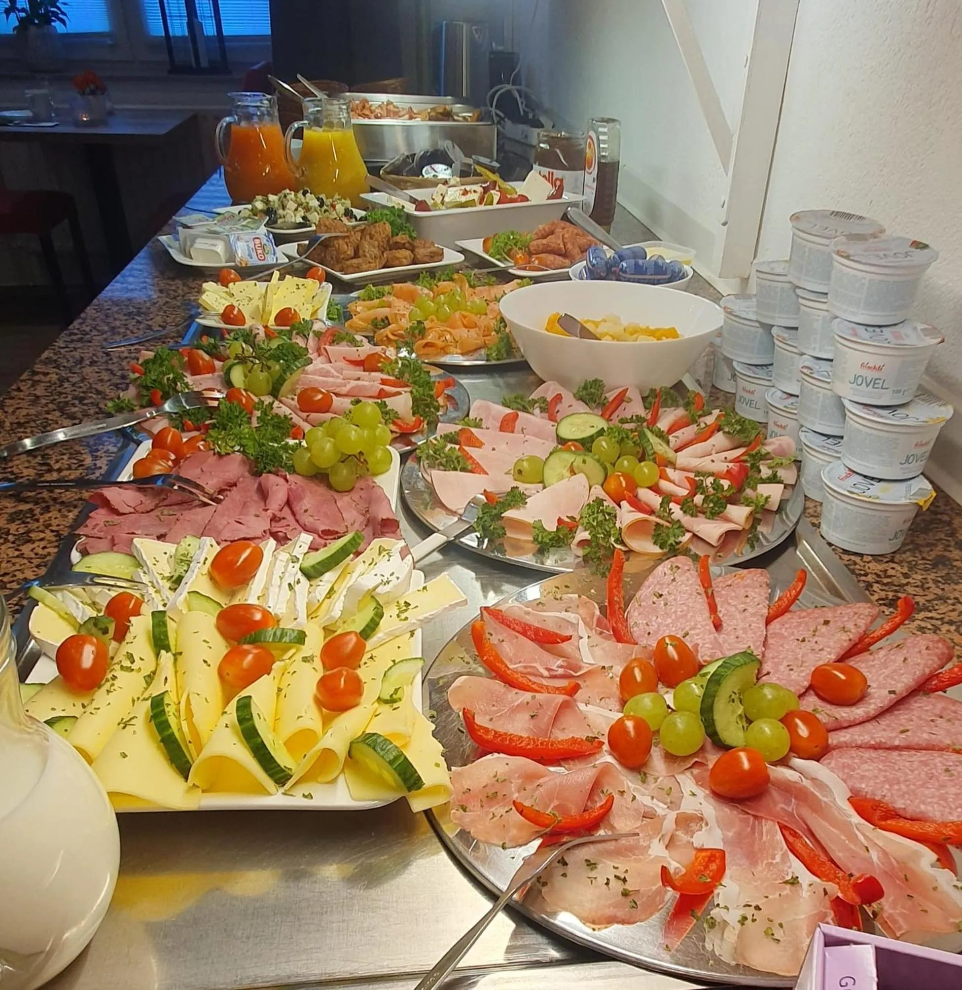 Breakfast in Hotel Astor