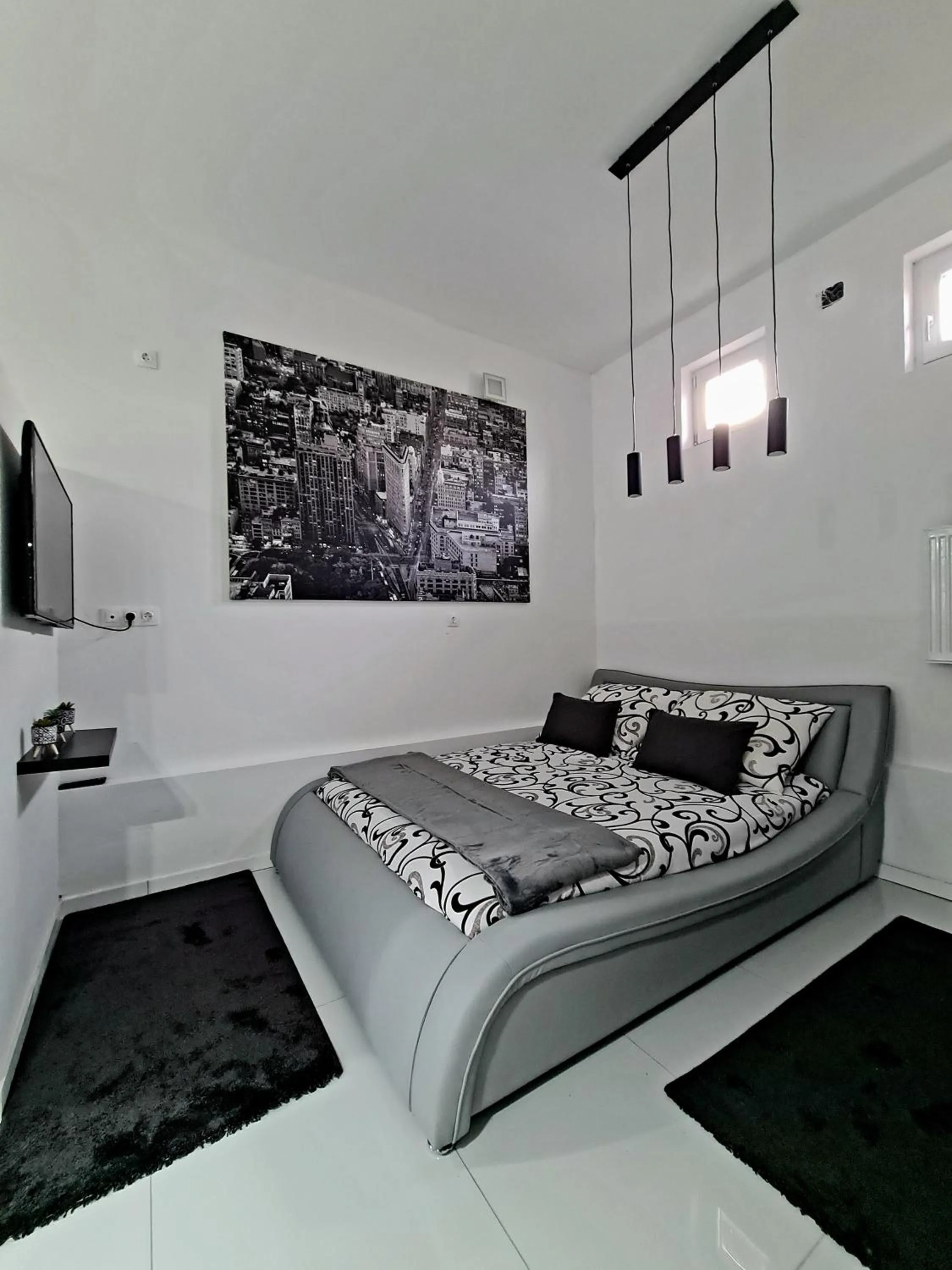 Bedroom in Airport Luxury Apartman 42