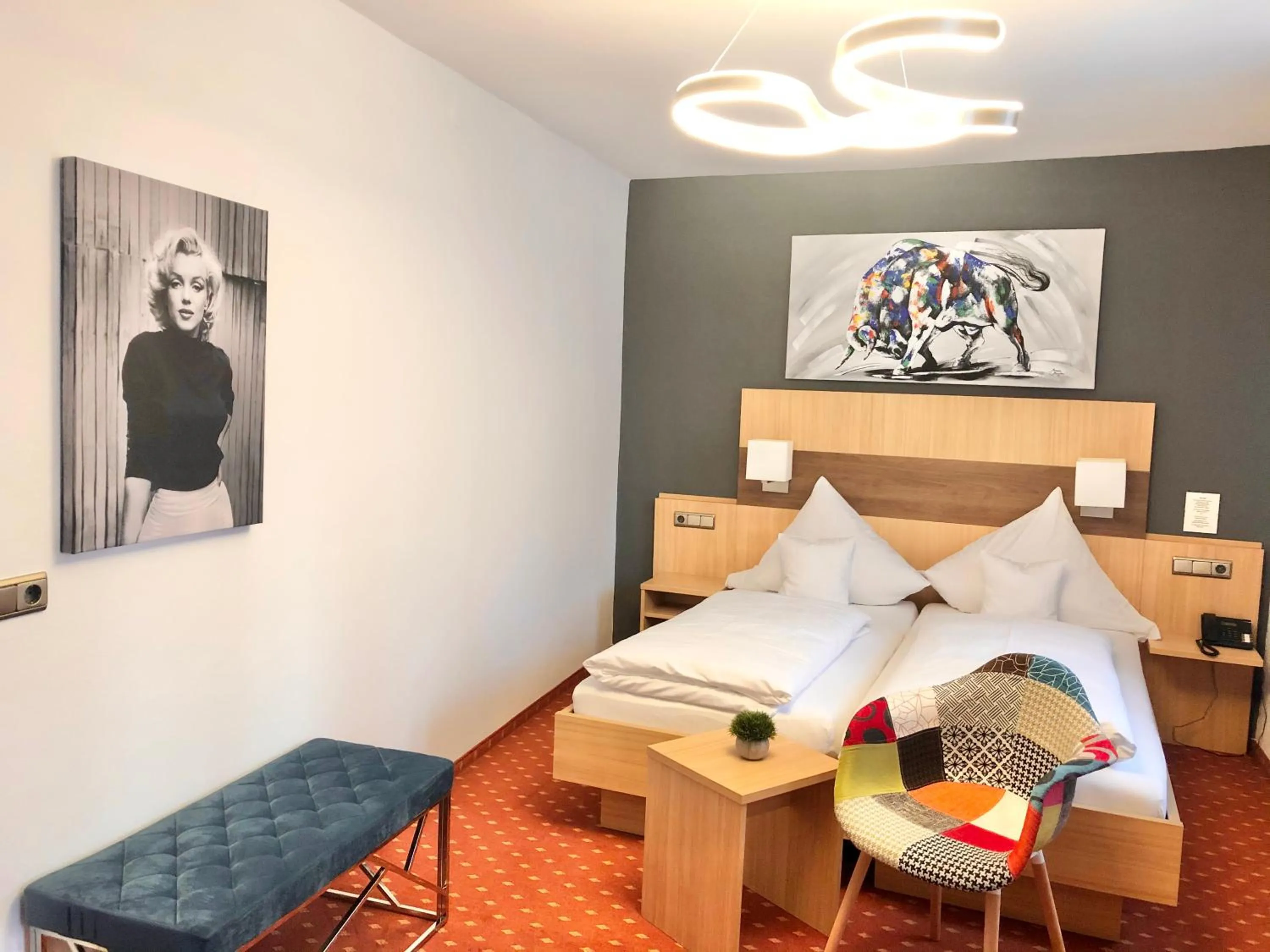 Photo of the whole room, Bed in Hotel Garni "Brauerei Keller"