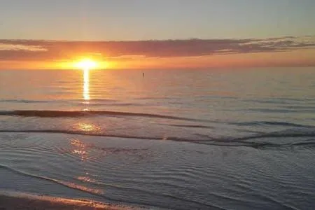 The Monterey Beach Resort